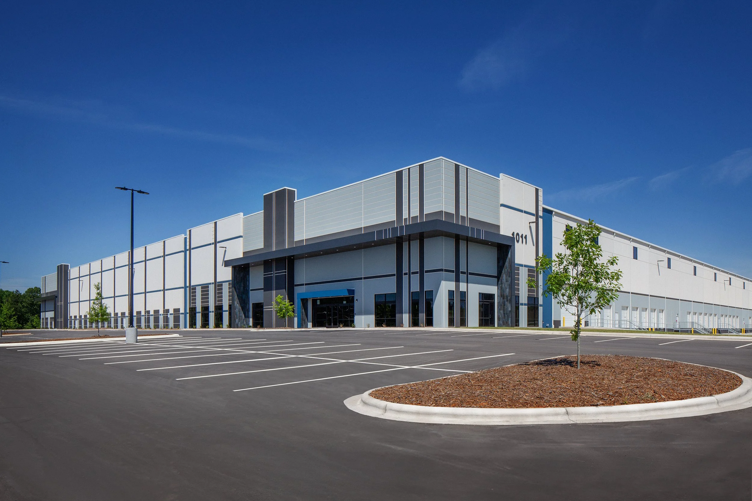 Lincoln Commerce Park West_0140.jpg