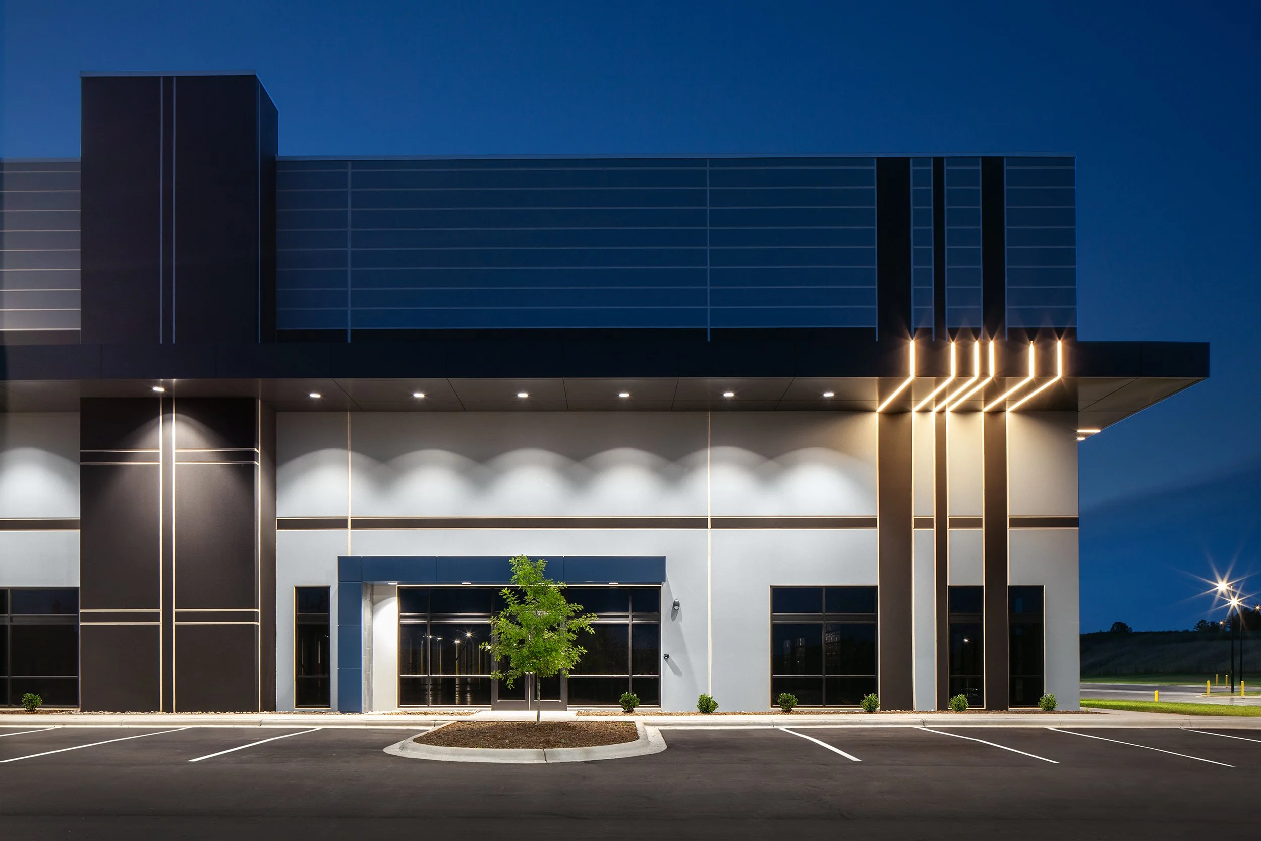 Lincoln Commerce Park West_0826.2.jpg