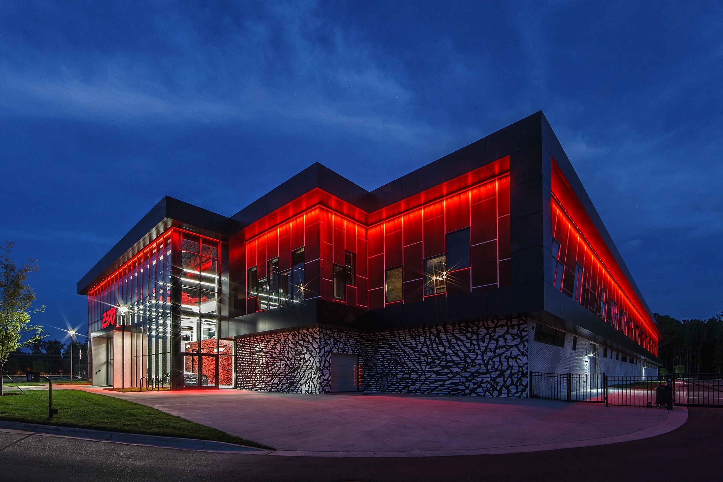 Exterior_0830.jpg