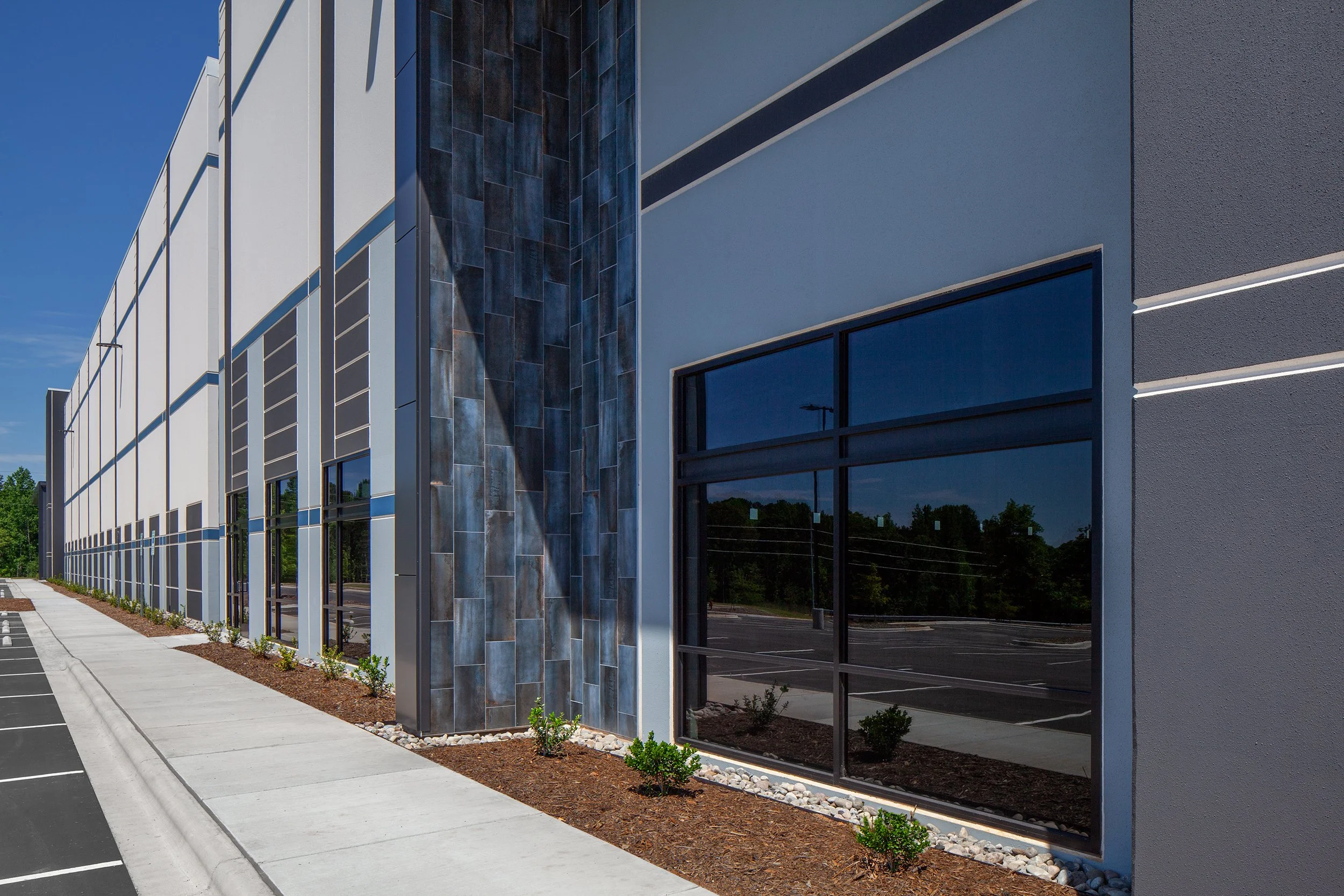 Lincoln Commerce Park West_0194.jpg