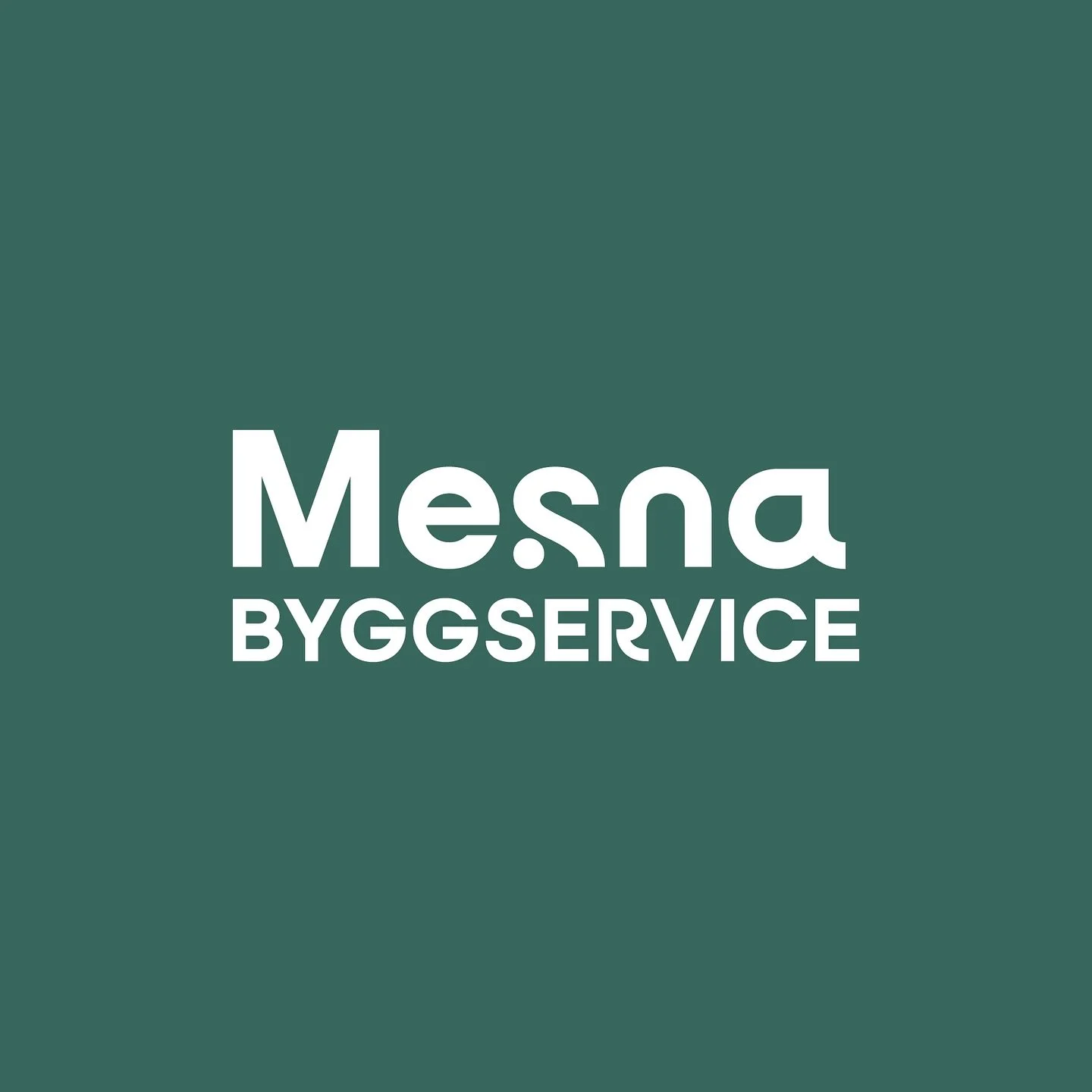 Vi har f&aring;tt oss logo 🤩 

Vi er s&aring; forn&oslash;yde med brandingen Maria hos @trollbinde har laget til oss! Er den ikke fin? 

Nettsiden v&aring;r er oppdatert! 

#mesnabyggservice #trollbinde #sjusj&oslash;en #ringsaker #moelv #lillehamme