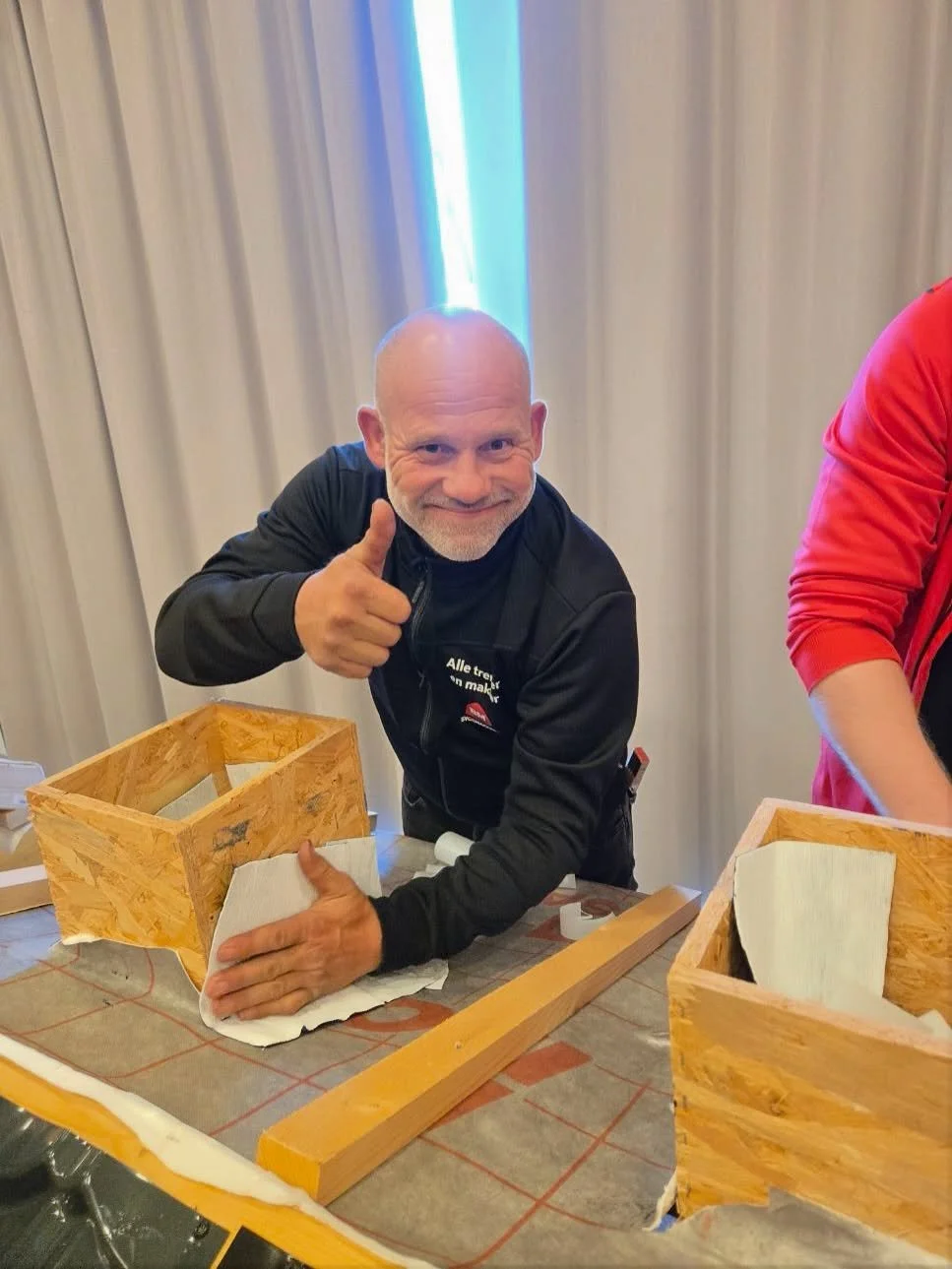 I dag har kara&rsquo;n blitt sendt til urbane str&oslash;k p&aring; proffmesse med @byggmakker @byggmakkerproff, p&aring; Hamar. Bilderapporten viser god stemning og forh&aring;pentligvis godt med faglig p&aring;fyll 😊😅 
Takk for en flott dag, @byg