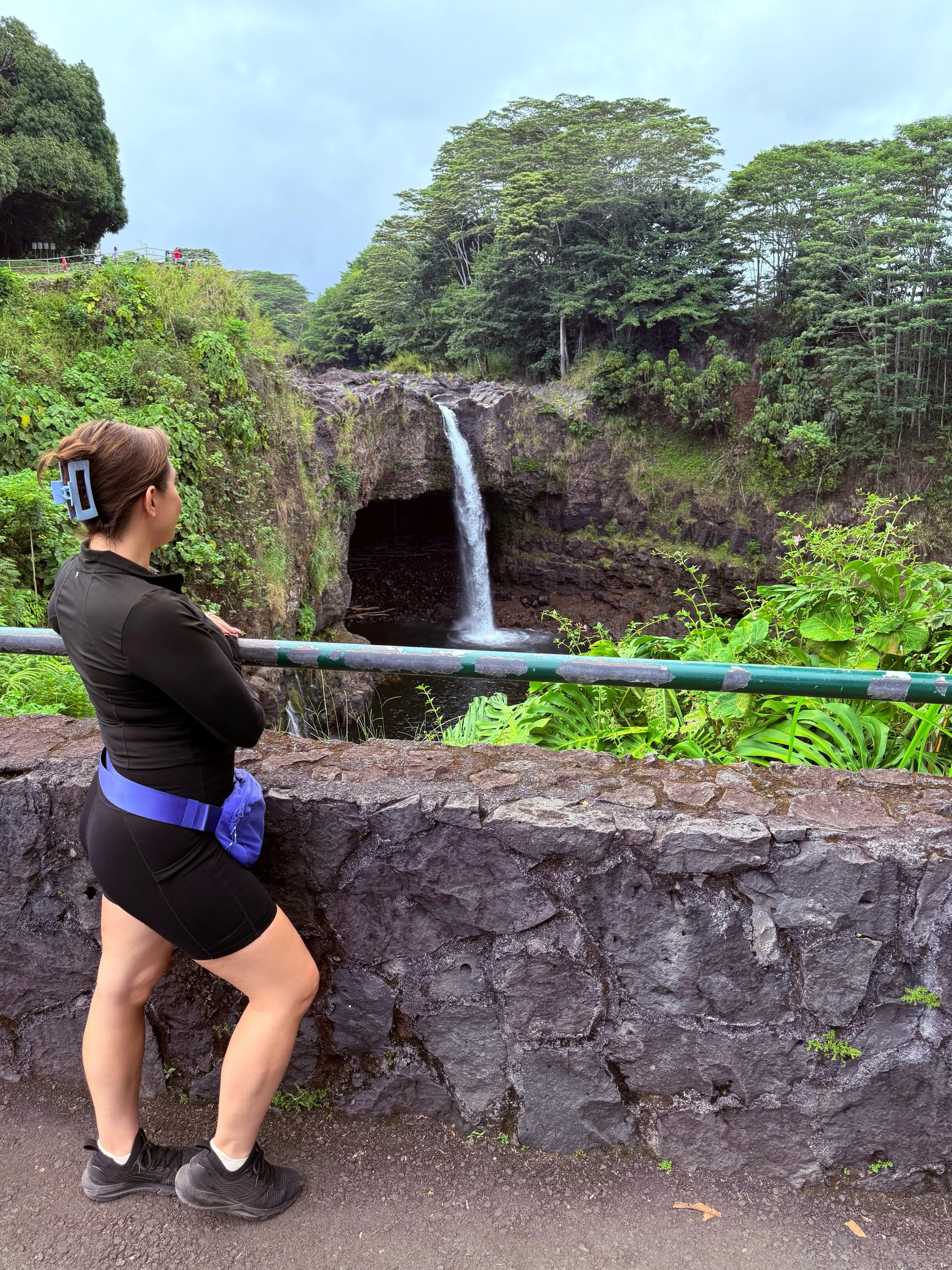 Waiānuenue (Rainbow) Falls - Hilo, HI