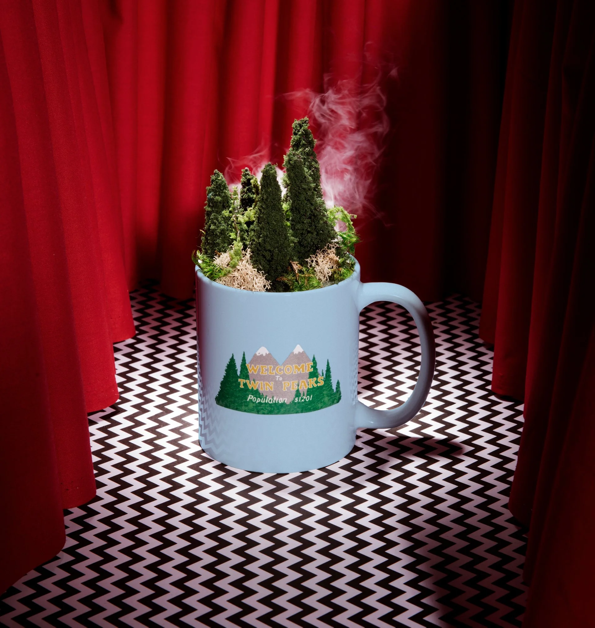 habitat_peaks_mugs_1920.jpg