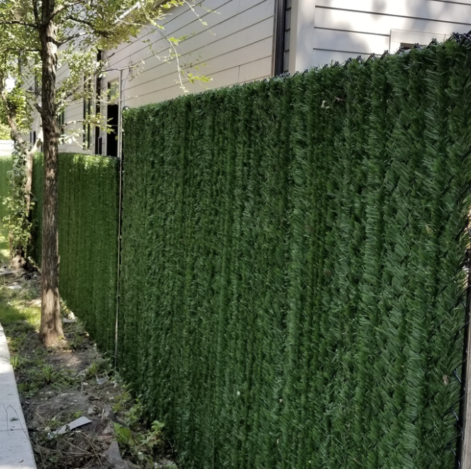 Chain Link Fencing & Gates: Heavy-duty Options