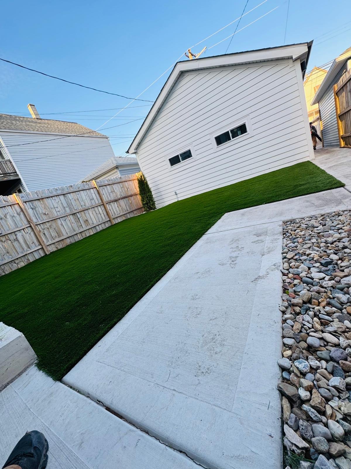 Artificial Turf - Outdoor & Indoor low‑pile mats and synthetic flooring.