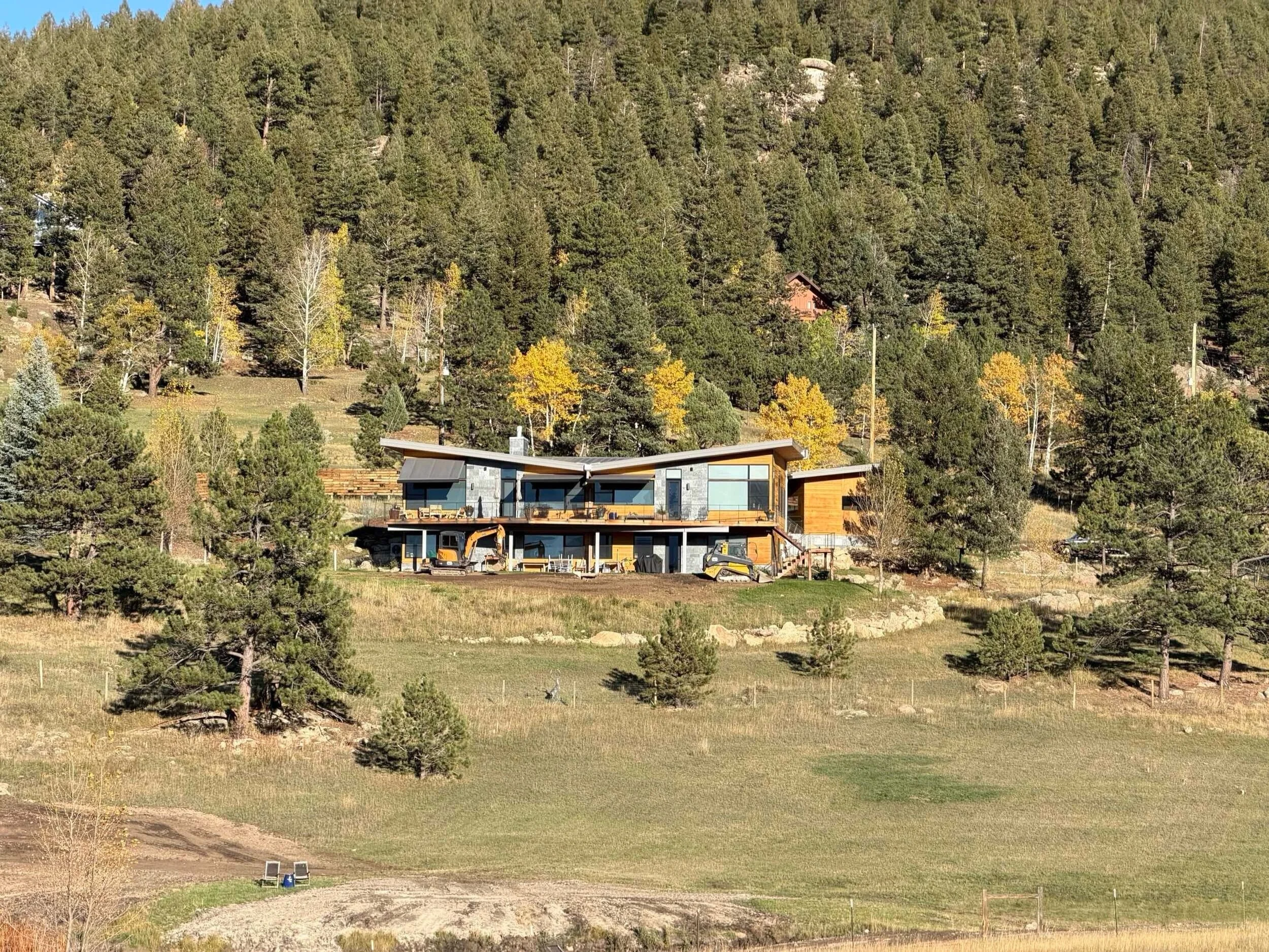 ☀️ Building for Shade, Designed for the Setting

A beautiful mountain home deserves to be enjoyed in every season &mdash; and sometimes that means building a little smarter for the sun.

At this project, we&rsquo;re extending the existing roofline wi