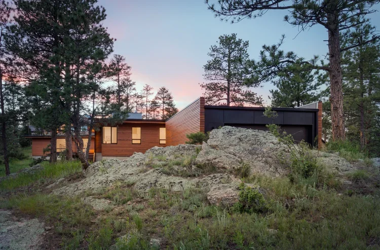best+custom+homes_ohtama+residence_photo+by+timothy+gormley_www.tgimage.com-19.webp