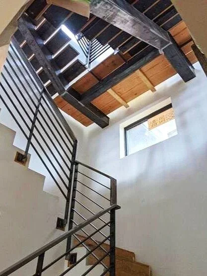 StairsQuartsValleyRetreat.webp