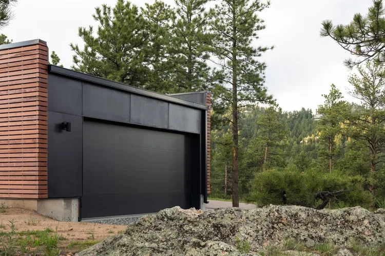 best+custom+homes_ohtama+residence_photo+by+timothy+gormley_www.tgimage.com-15.webp