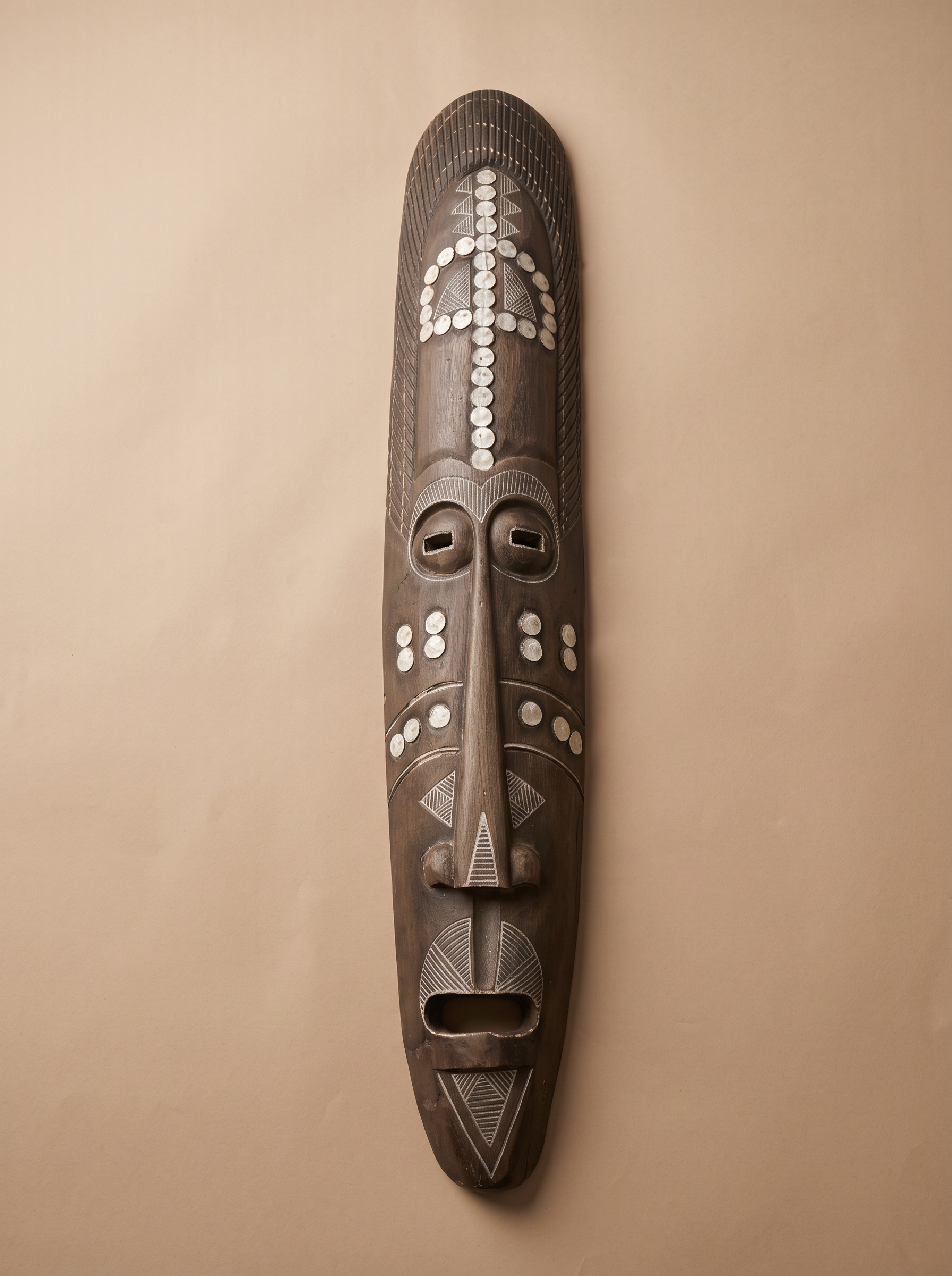 ANTIQUE_FURNITURE_09785_Nano_Banana_2.jpg