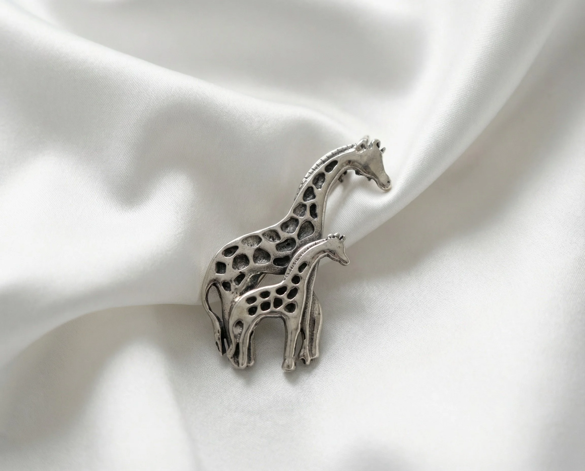 Mother And Calf Giraffe Brooch