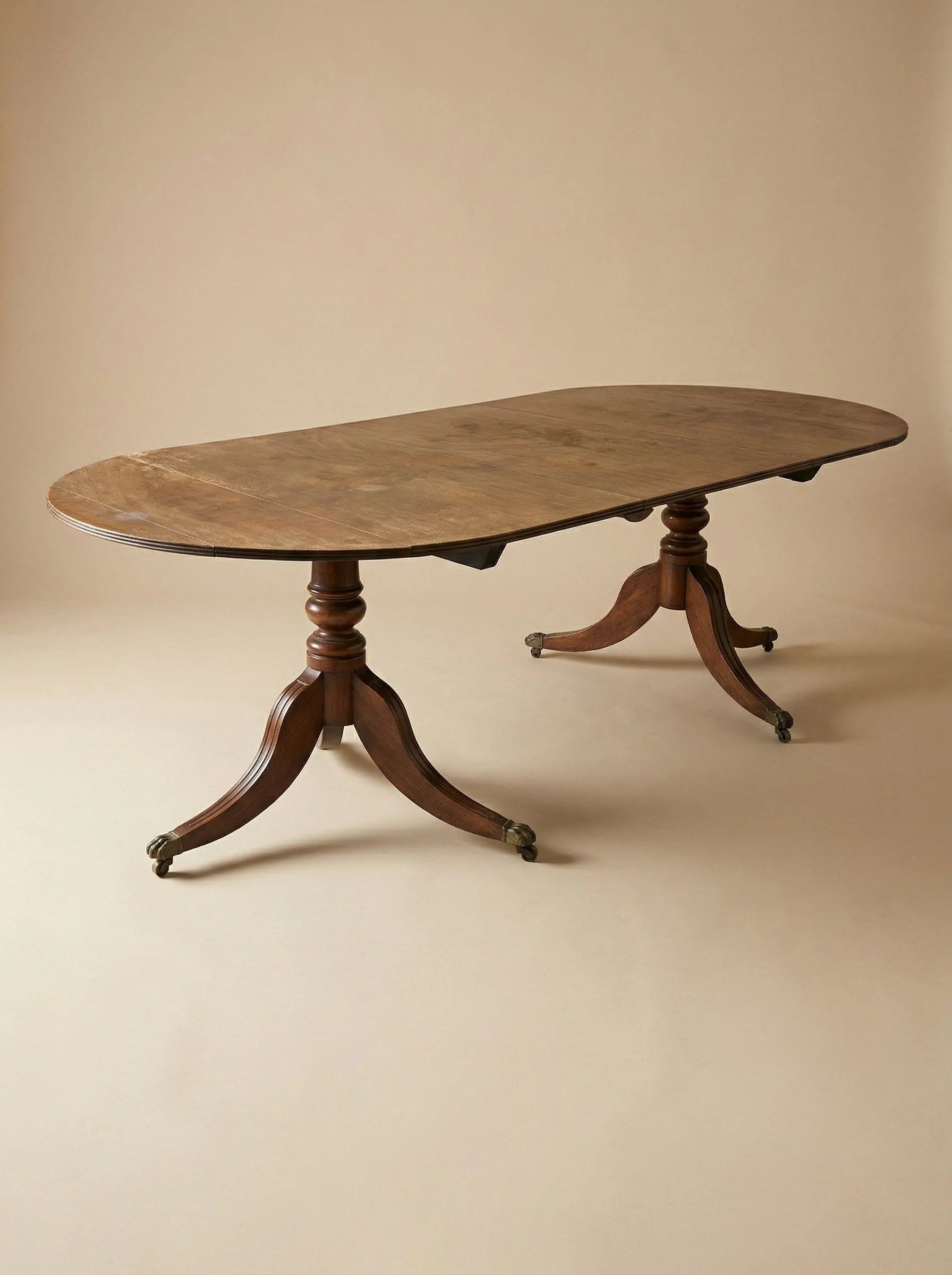 GEORGIAN STYLE DOUBLE-PEDESTAL DINING TABLE
