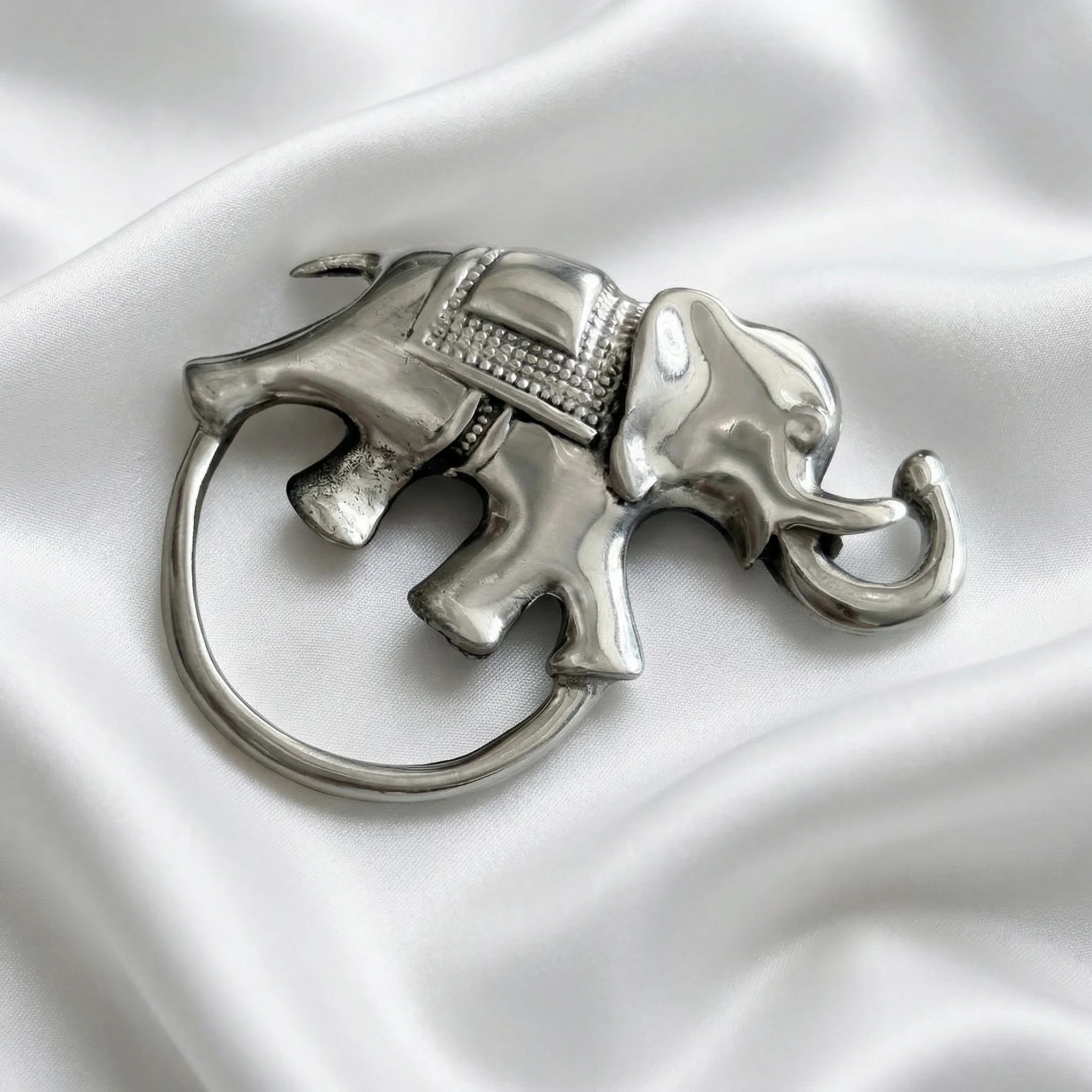 Textured Elephant Brooch