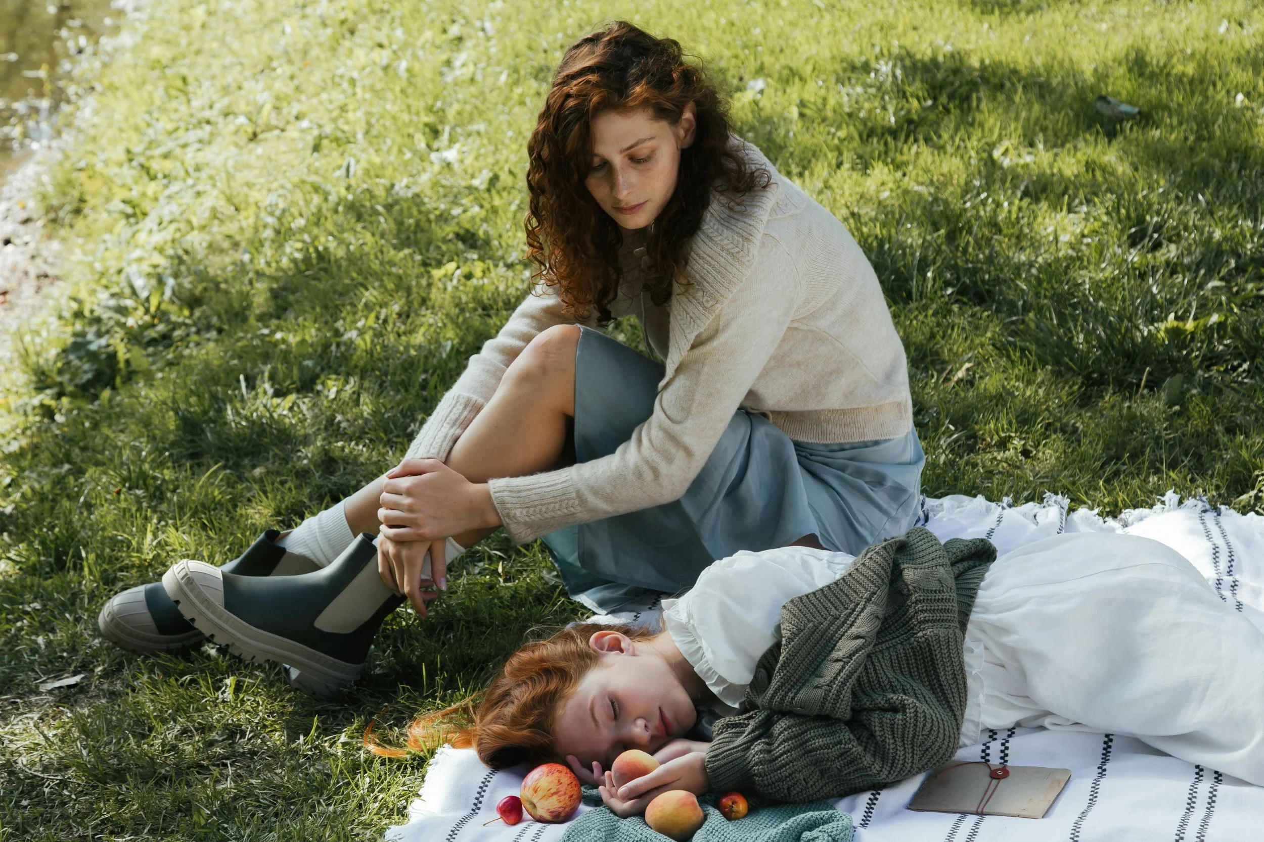 How to Support a Friend Who's Going Through a Hard Time