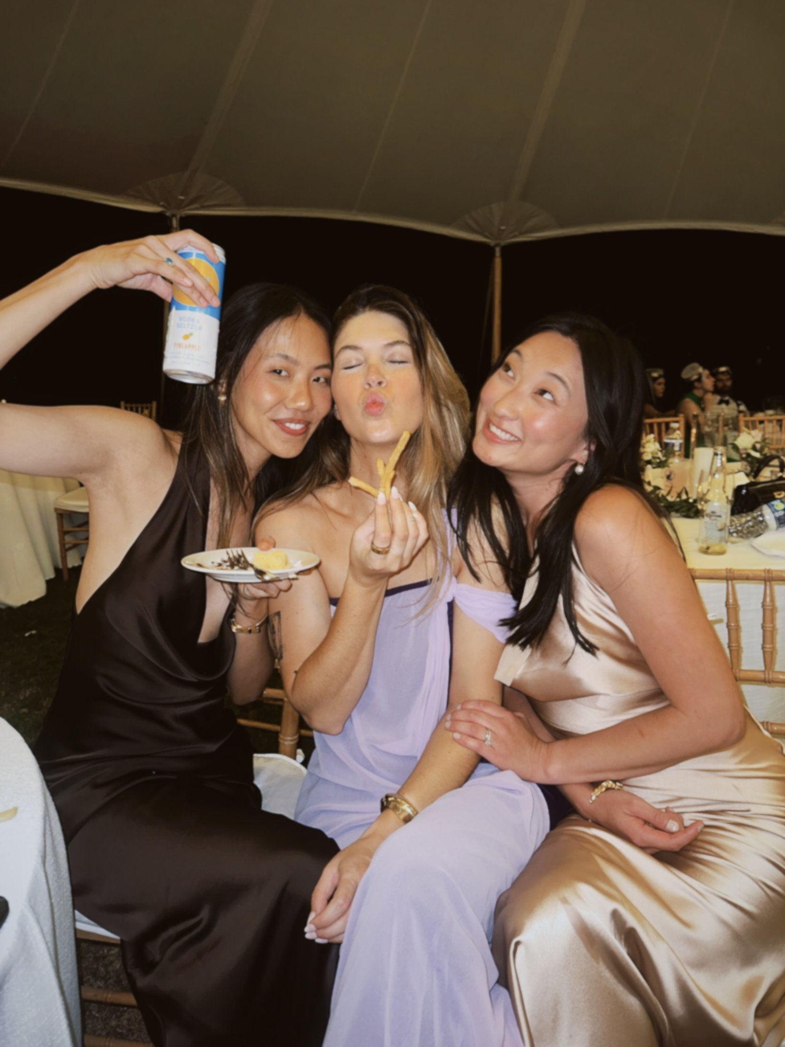 12 Meaningful Ways to Celebrate Your Friends