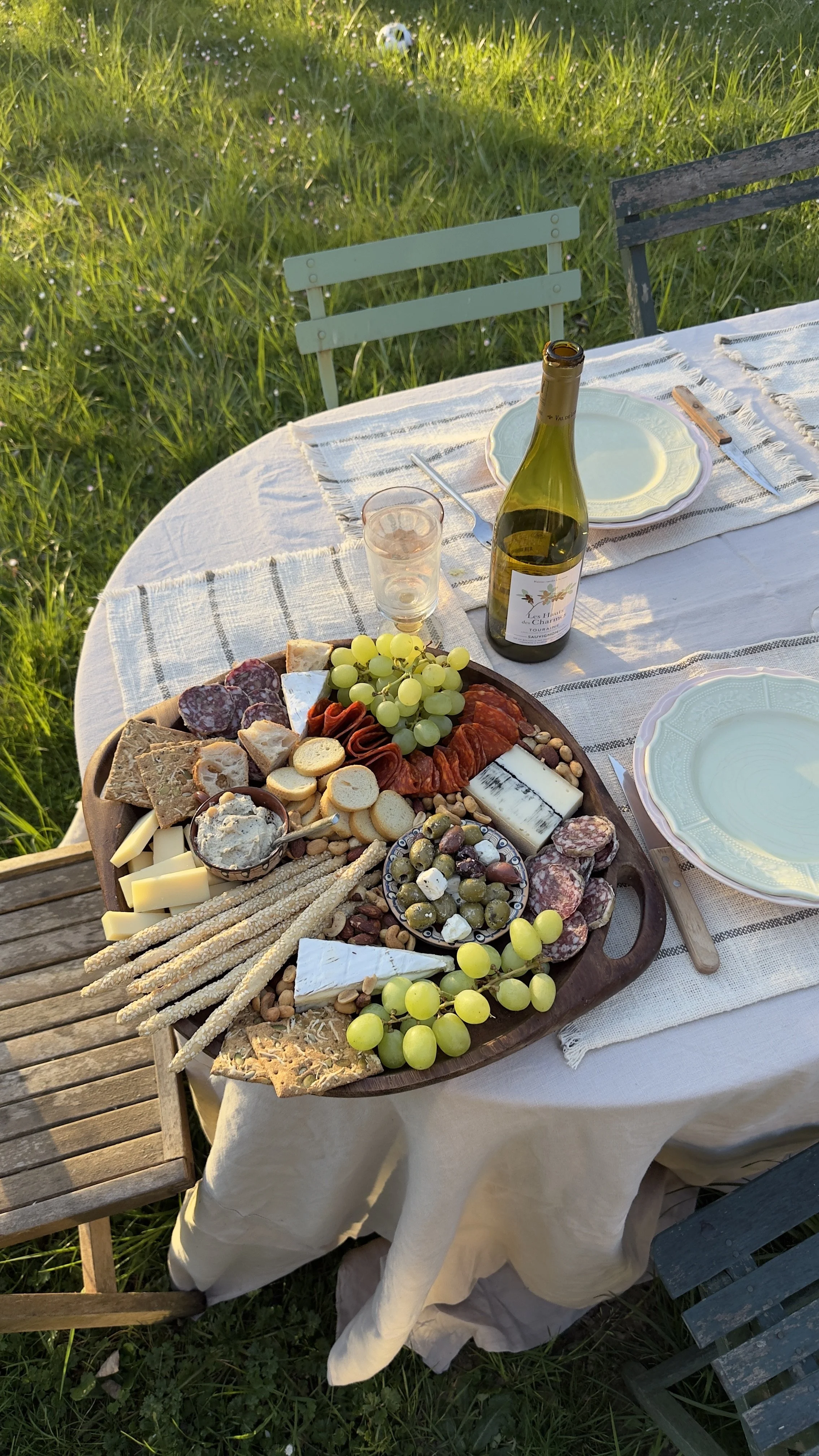 15 Easy Charcuterie Board Ideas for Any Gathering