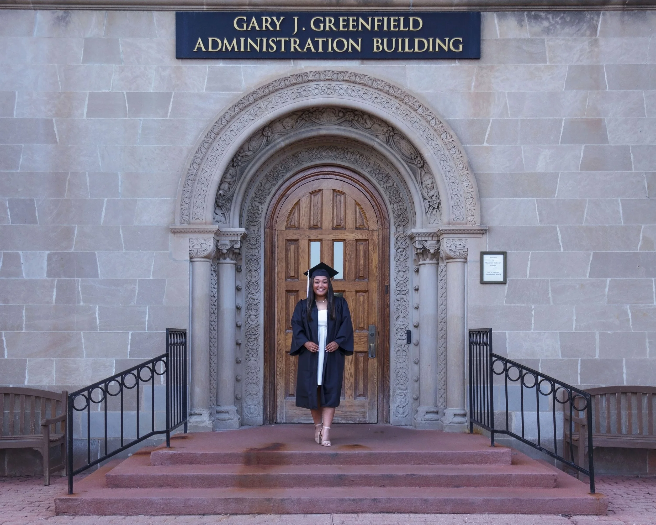 chloe_grad_019 copy.jpg