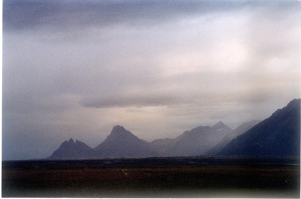 iceland_mountains (1 of 1).jpg