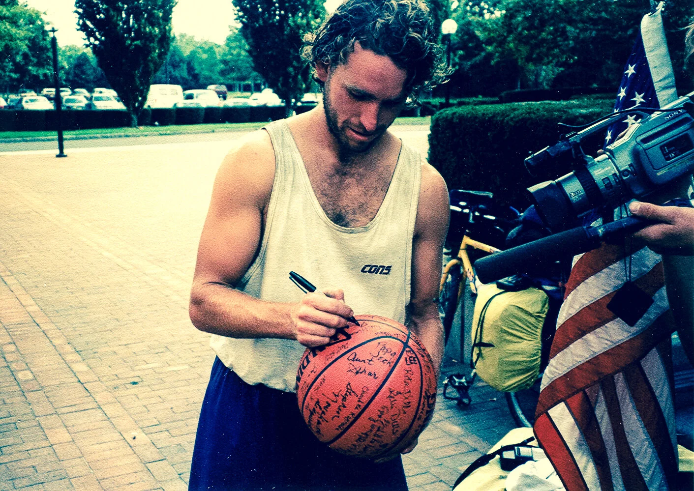 truefans_me_sign_ball_HOF_2016 (1 of 1).jpg