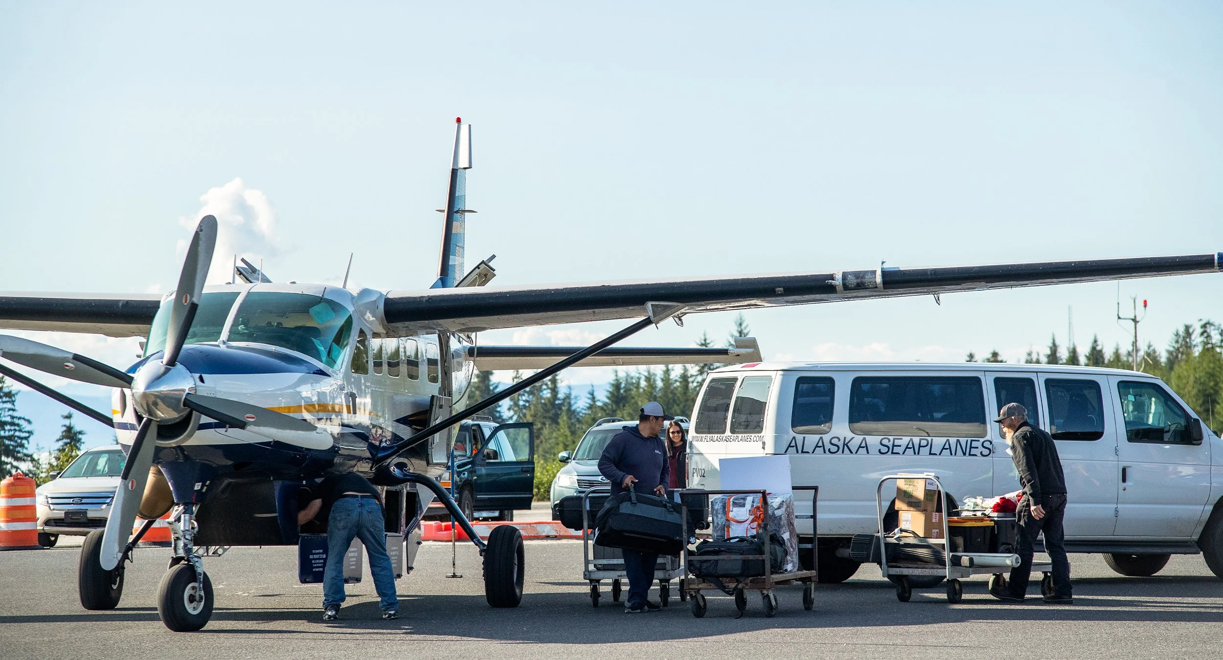 AlaskaSeaplanes_Photography_Web.jpg
