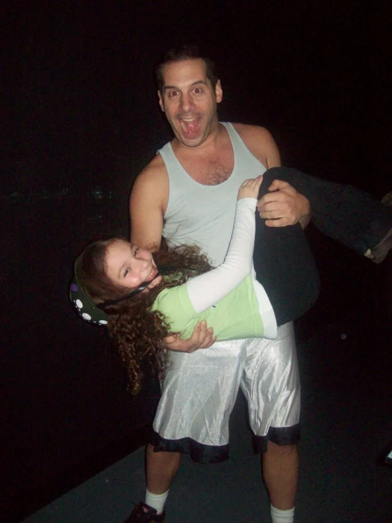 Behind the scenes of "Puppy Love" film.