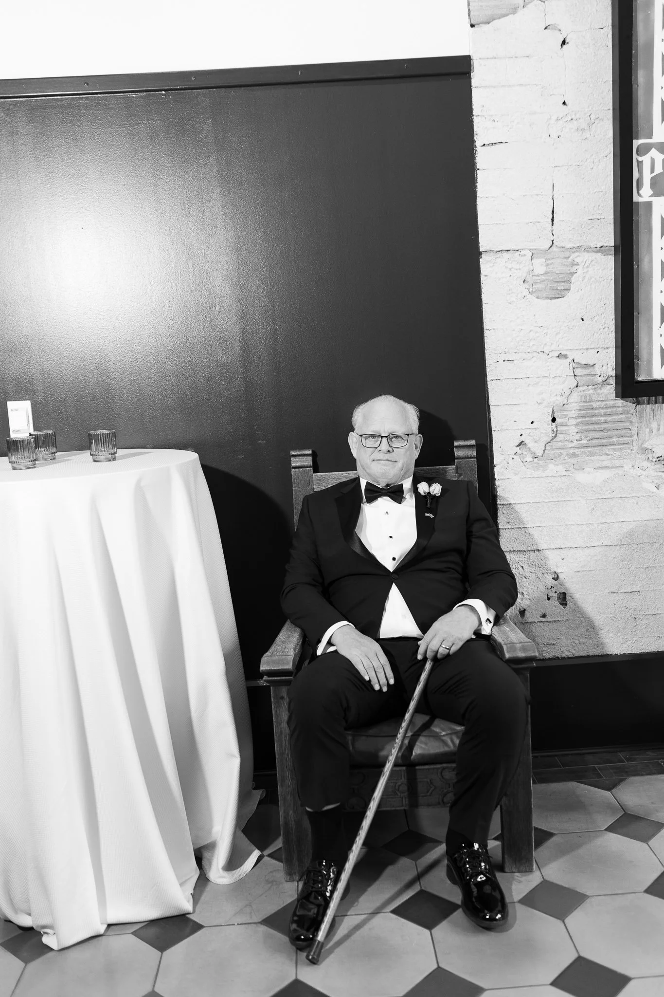 hotel-emma-wedding-san-antonio-father-of-bride-bw--12.jpg