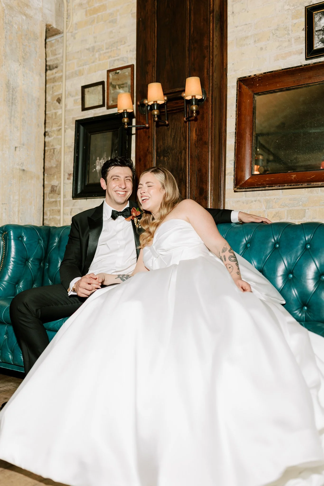 hotel-emma-wedding-san-antonio-couple-portrait--33.jpg