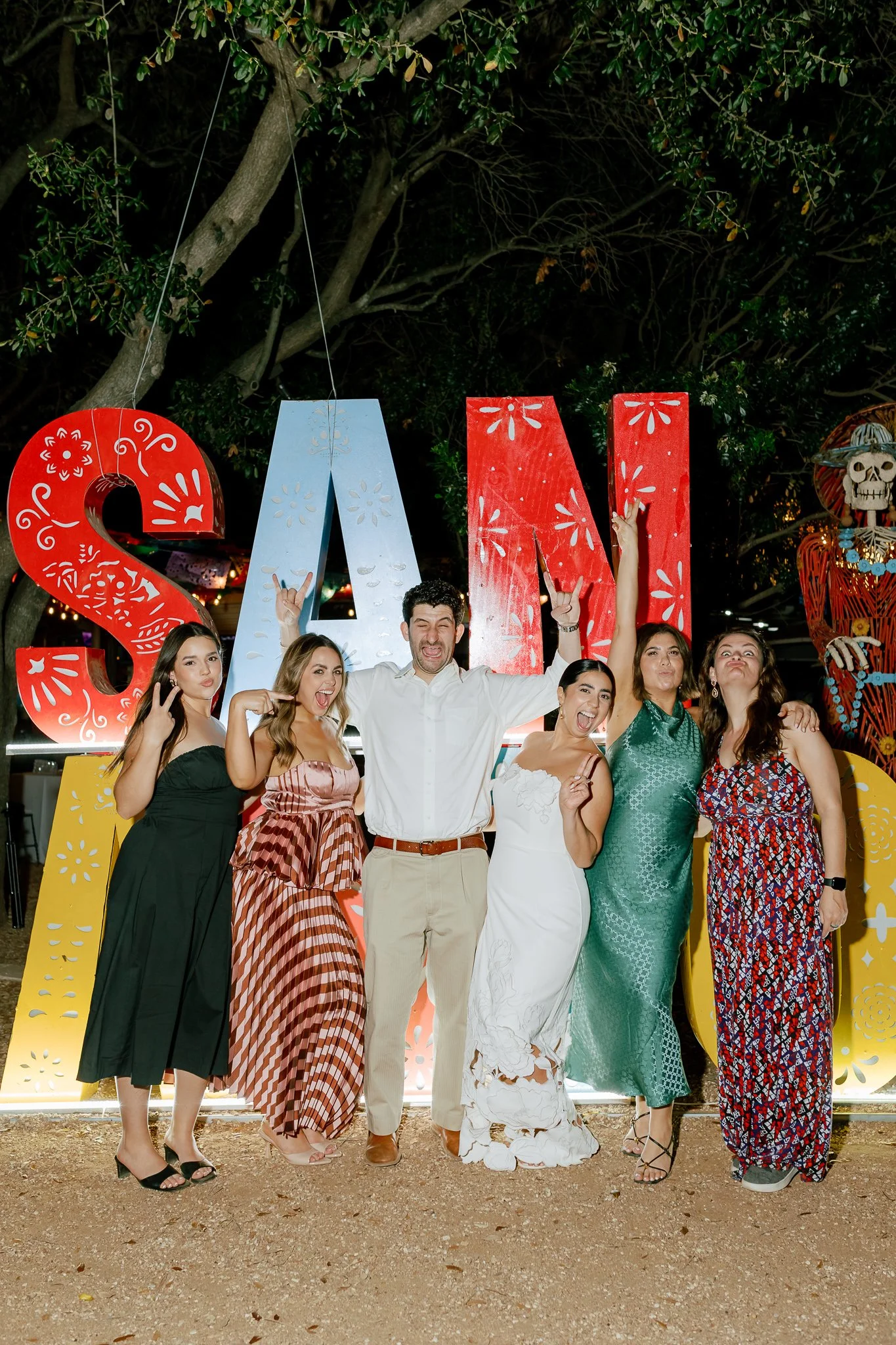 la-gloria-pearl-rehearsal-dinner-guests-couple--58.jpg