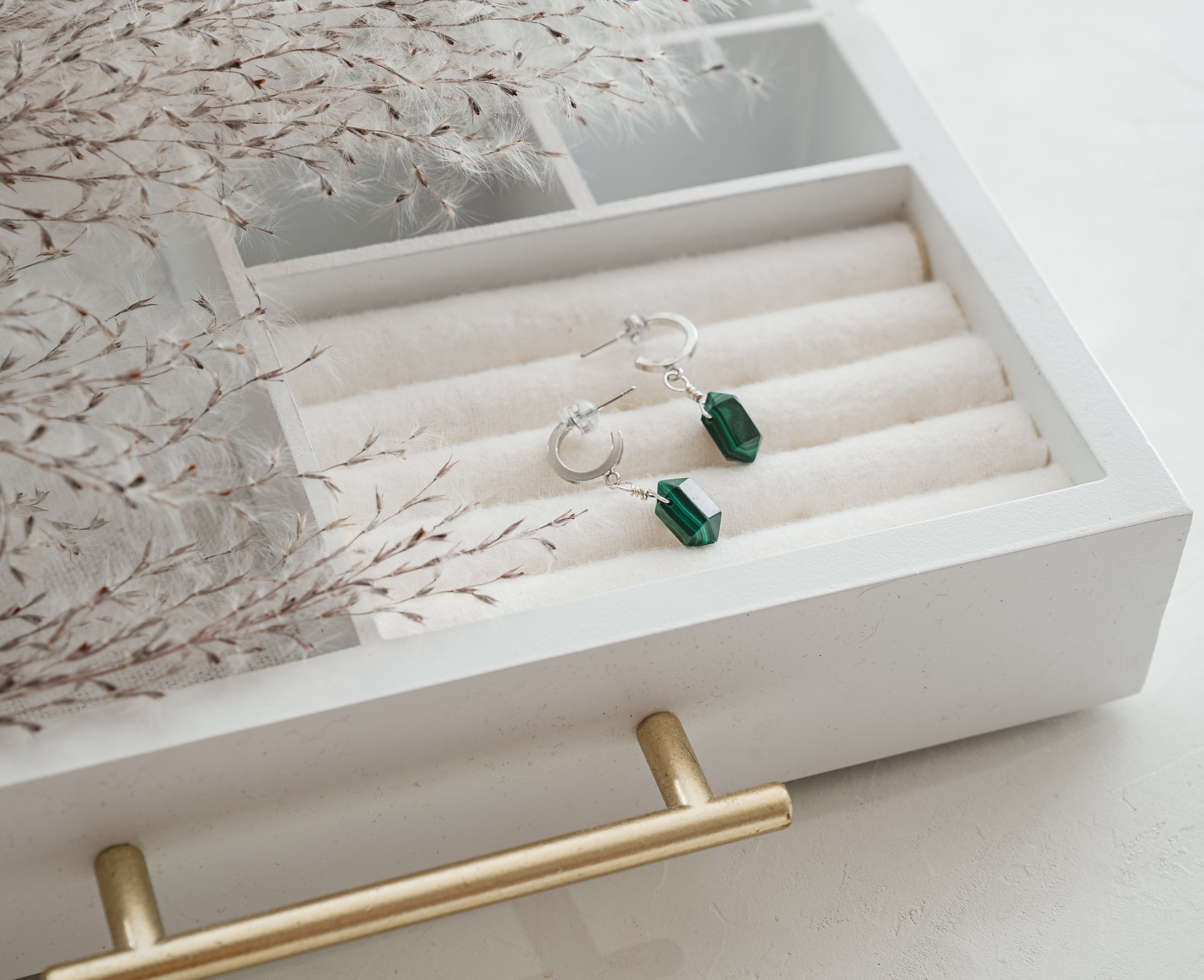 Malachite Huggies Kelli 1.jpg