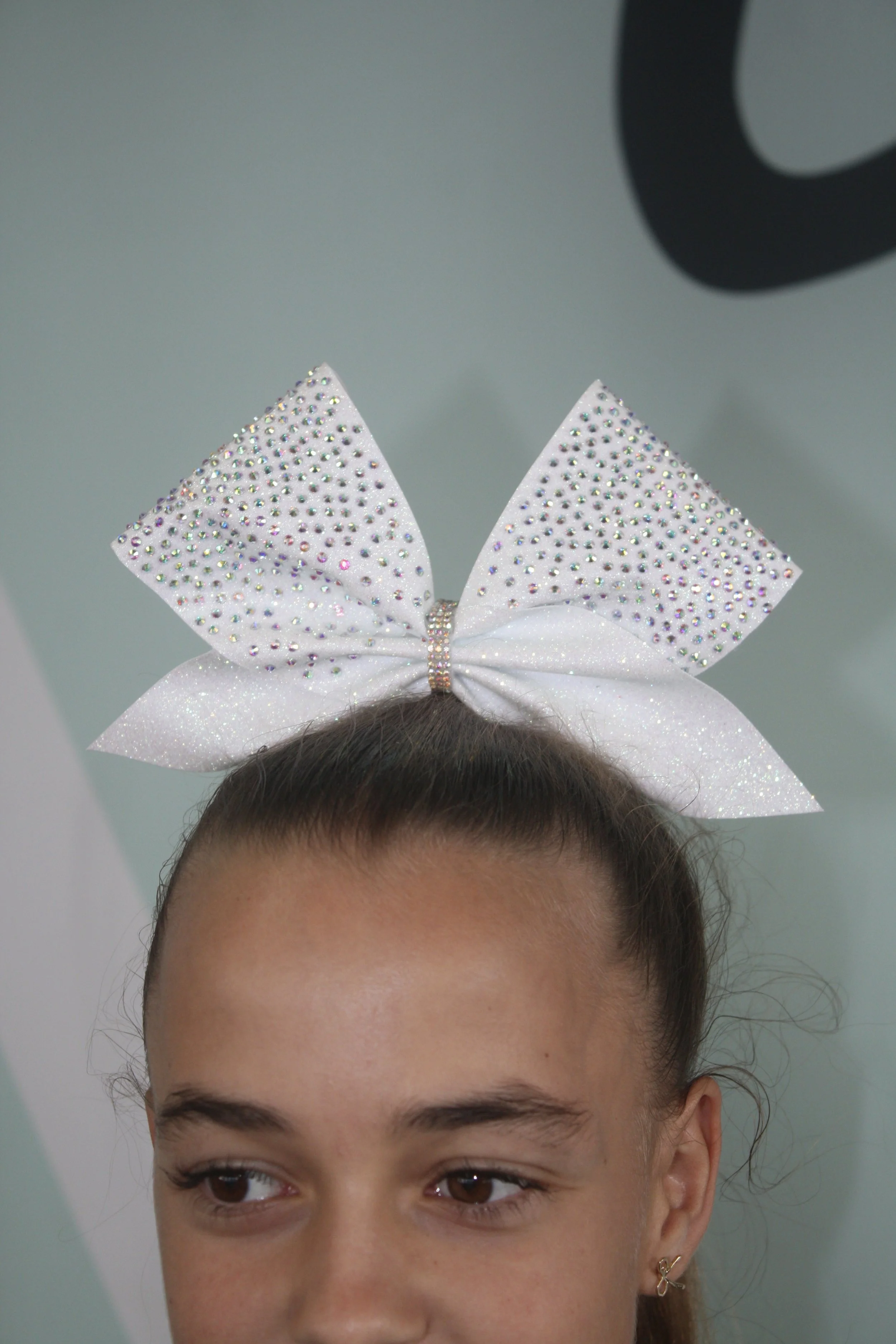 Flex White bow