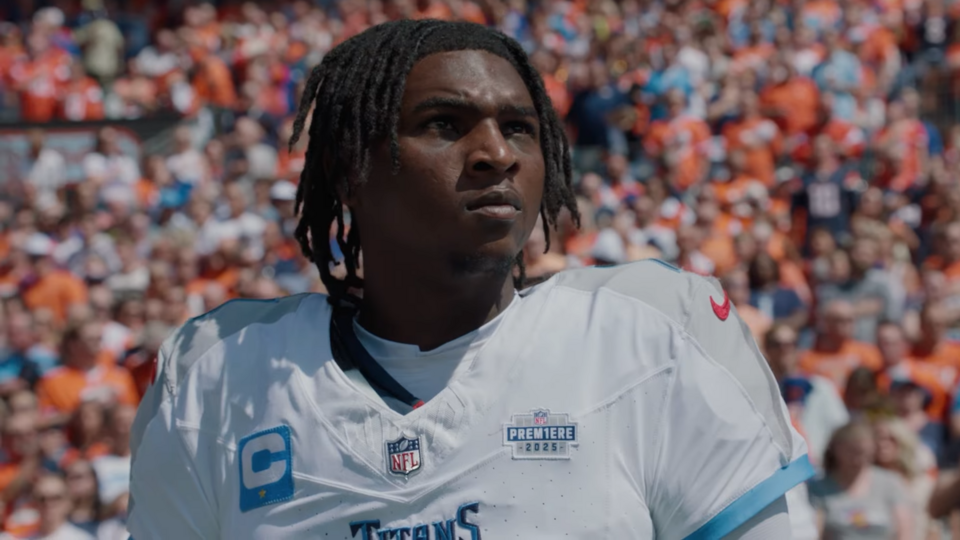 The Best Chasers in 2025 NFL Football Cards