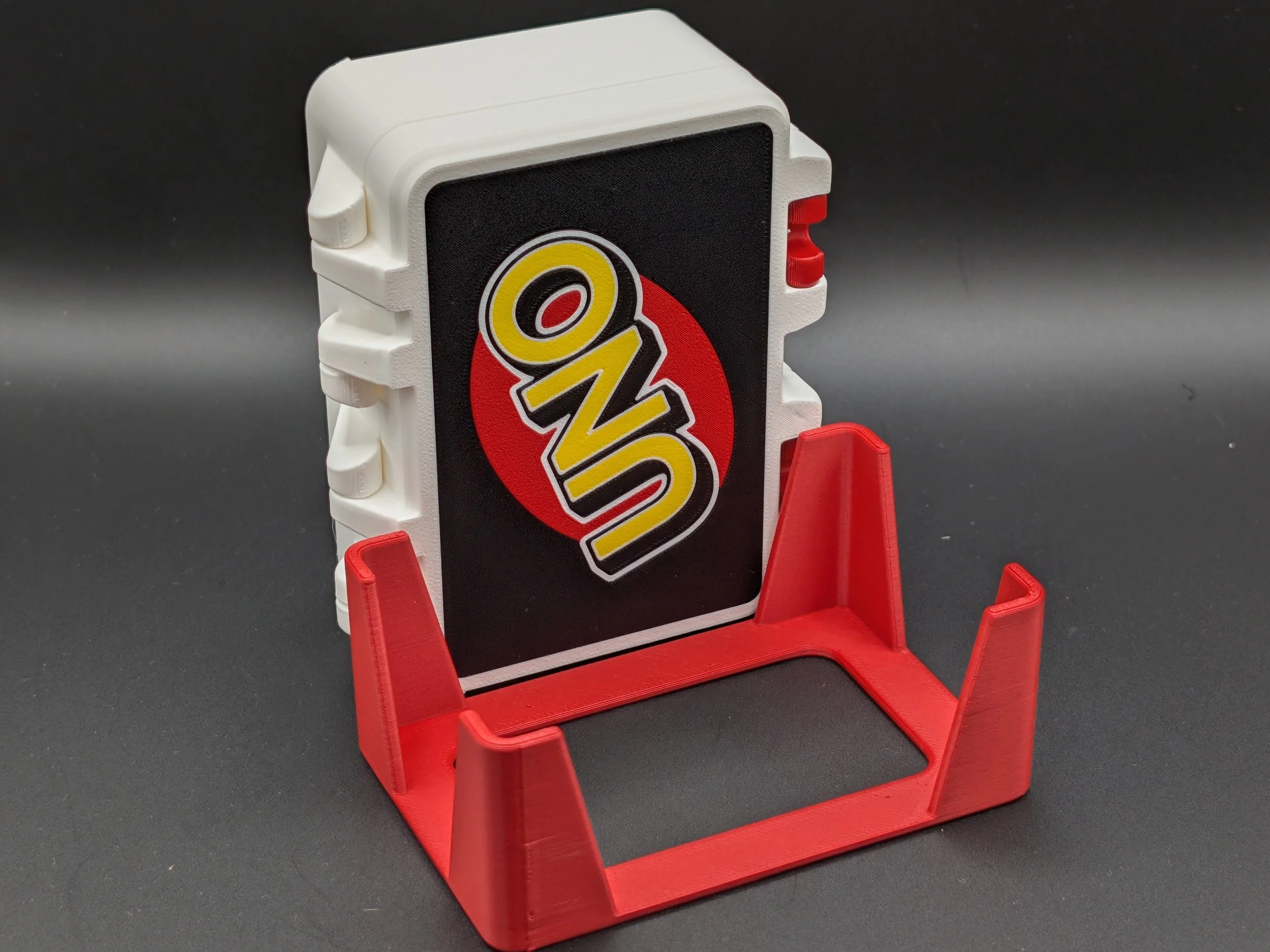 uno-01.jpg