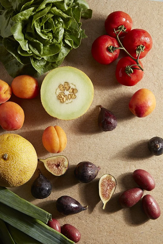 Seasonal vegetables and fruits