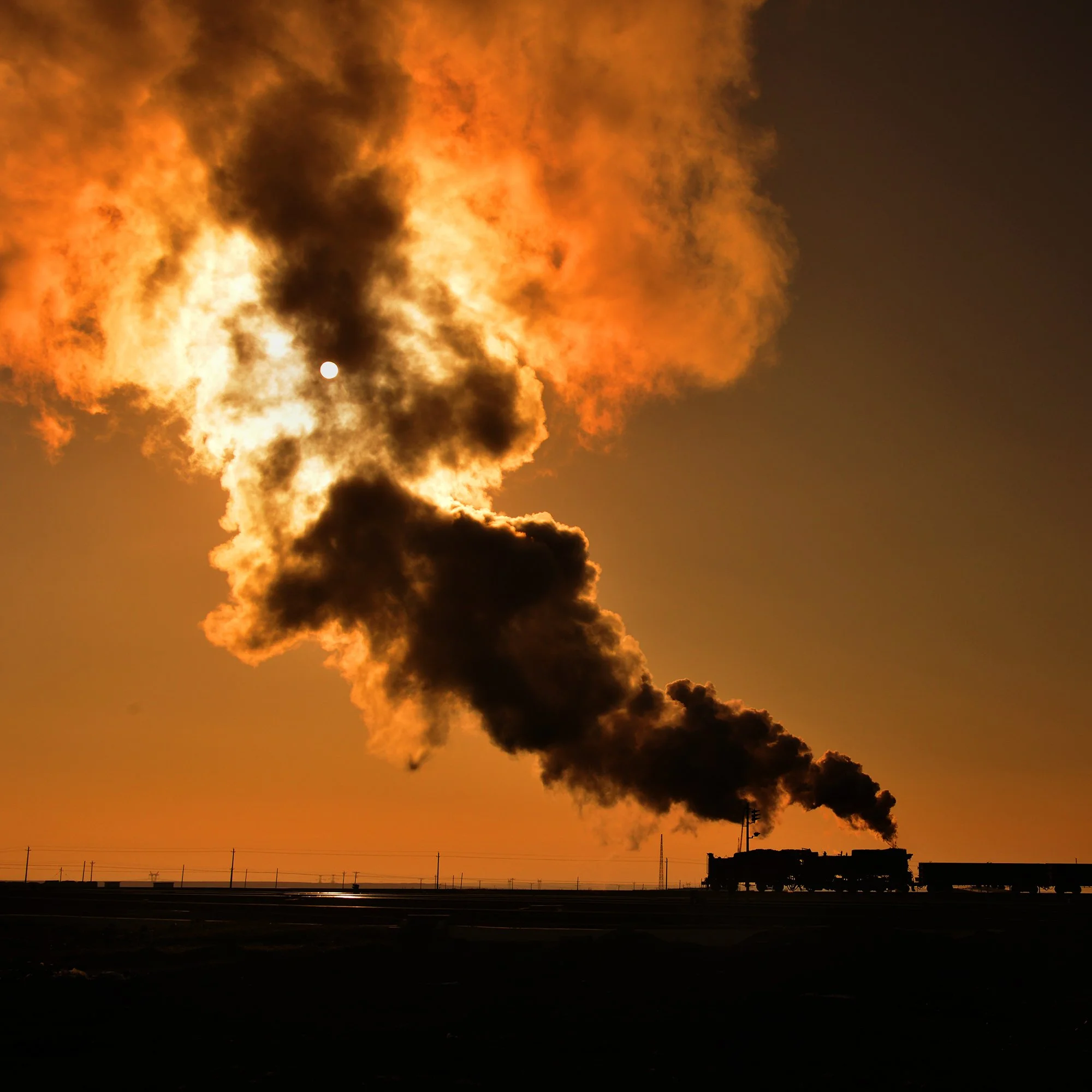  遮天蔽日的蒸汽機車，三道嶺，2014年12月。 