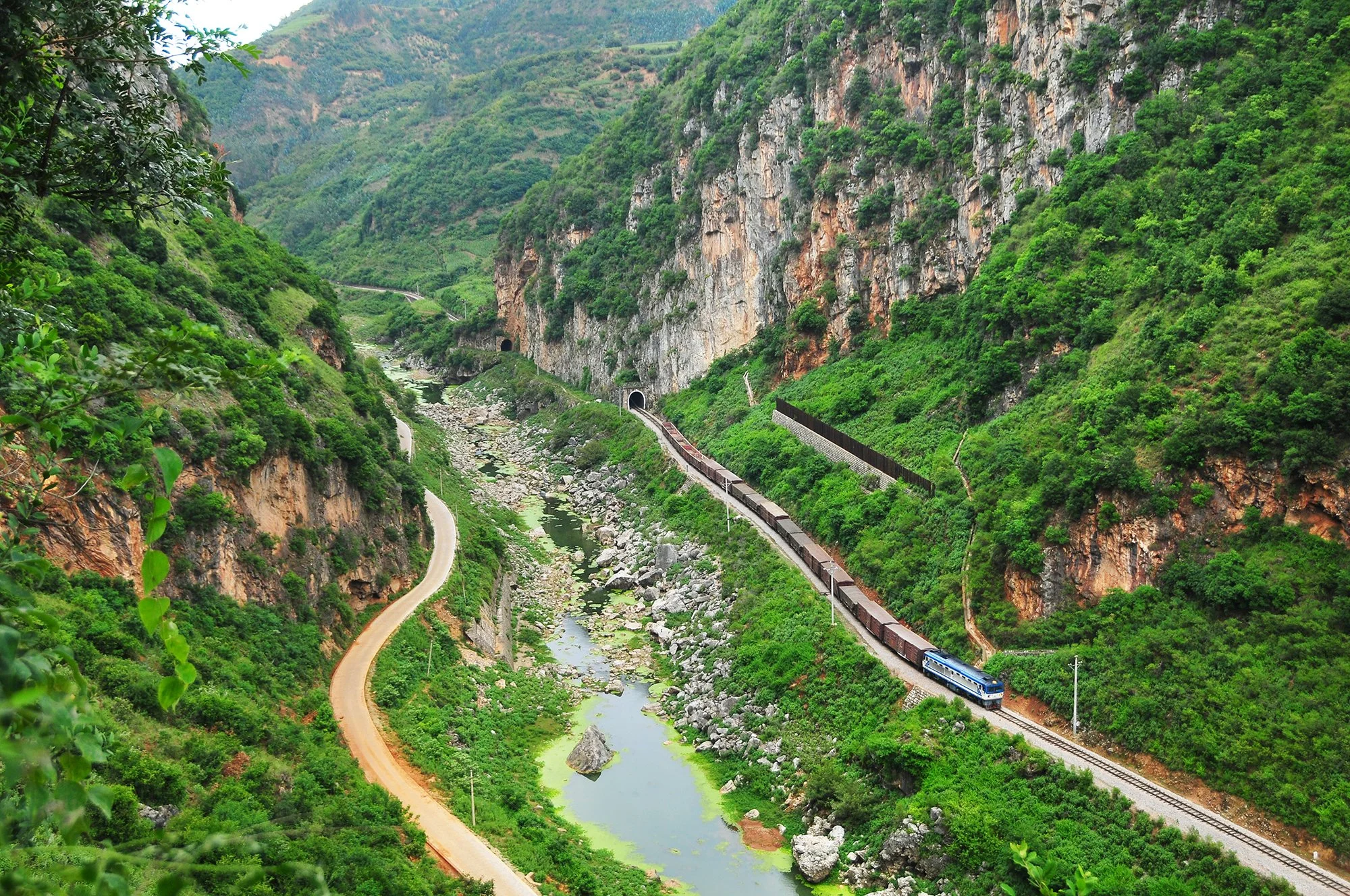 滇越鐵路滴水-狗街子區間