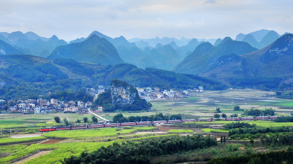 北京王嵬《远方的家——广西柳州》.jpg
