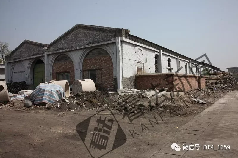 Roof of the Century-Old "Special Train Depot" on the Beijing-Zhangjiakou Railway Suffers Partial Collapse