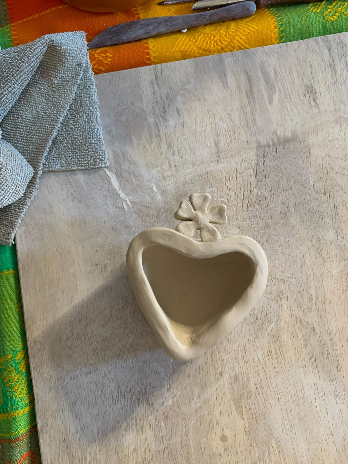 ⋆ ࣪ ⟡ ꒰ঌ👼🏽໒꒱ ⟡ ࣪ ⋆ agradecida por todo milagrito. cada uno de nosotros y todo en esta Tierra es un milagrito que debe ser atesorado.