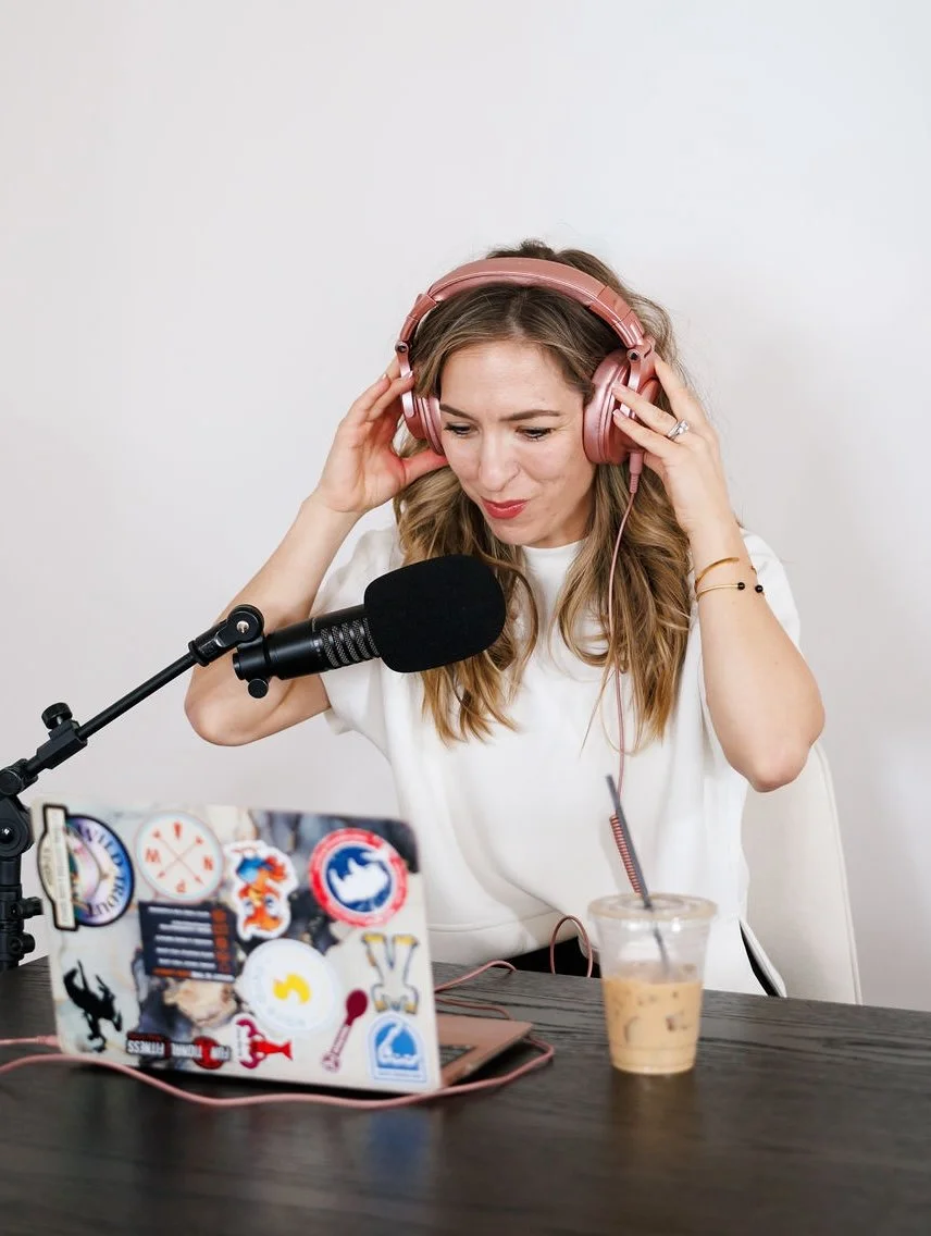 Ashlee Klevens Hayes is a leadership communication strategist, author, and advisor who has helped thousands of professionals communicate clearly and perform at a higher level in high-stakes moments.