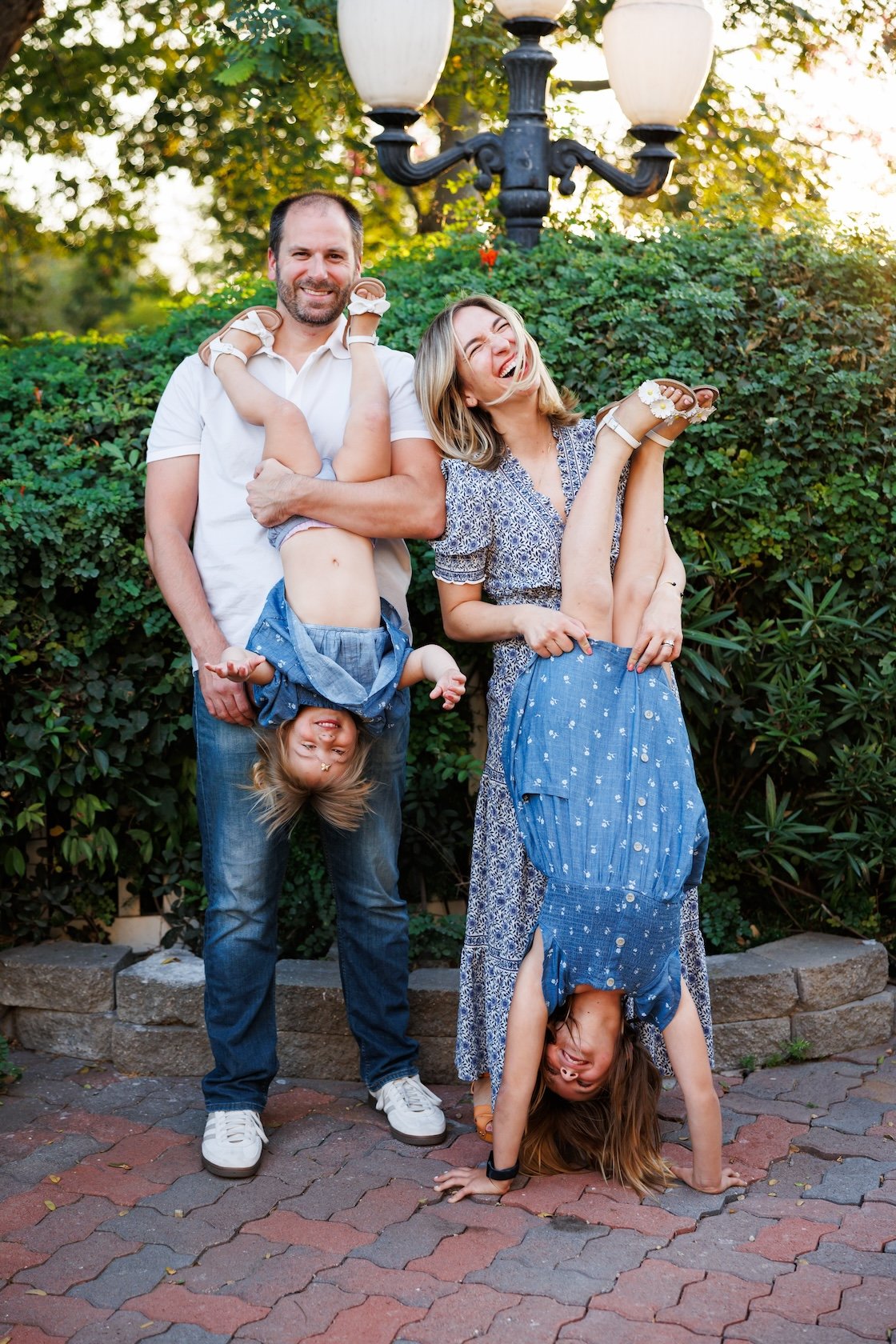 Leadership coach who lives in Southern California with her husband and their two daughters.