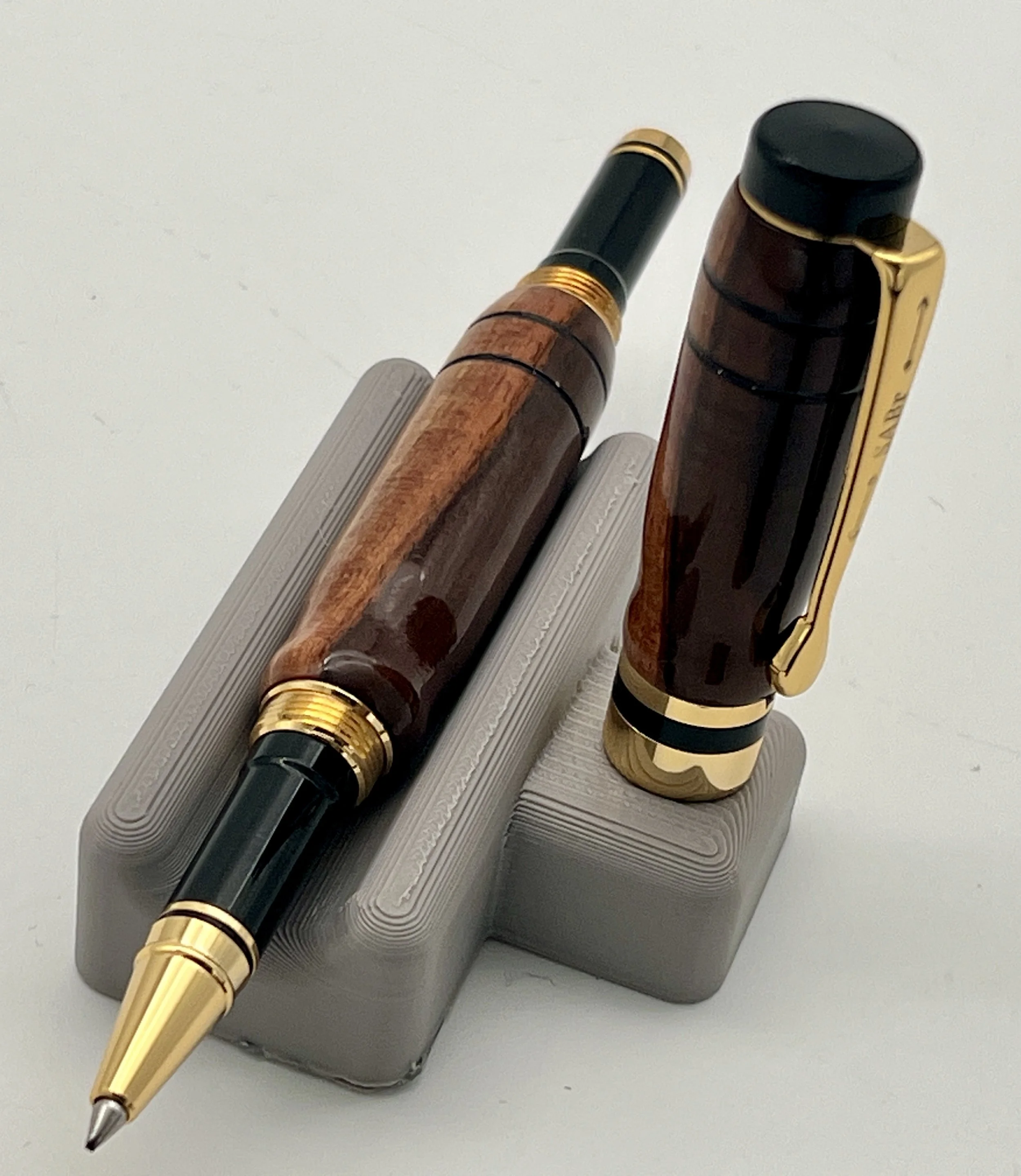 Elegance Rosewood Rollerball Pen