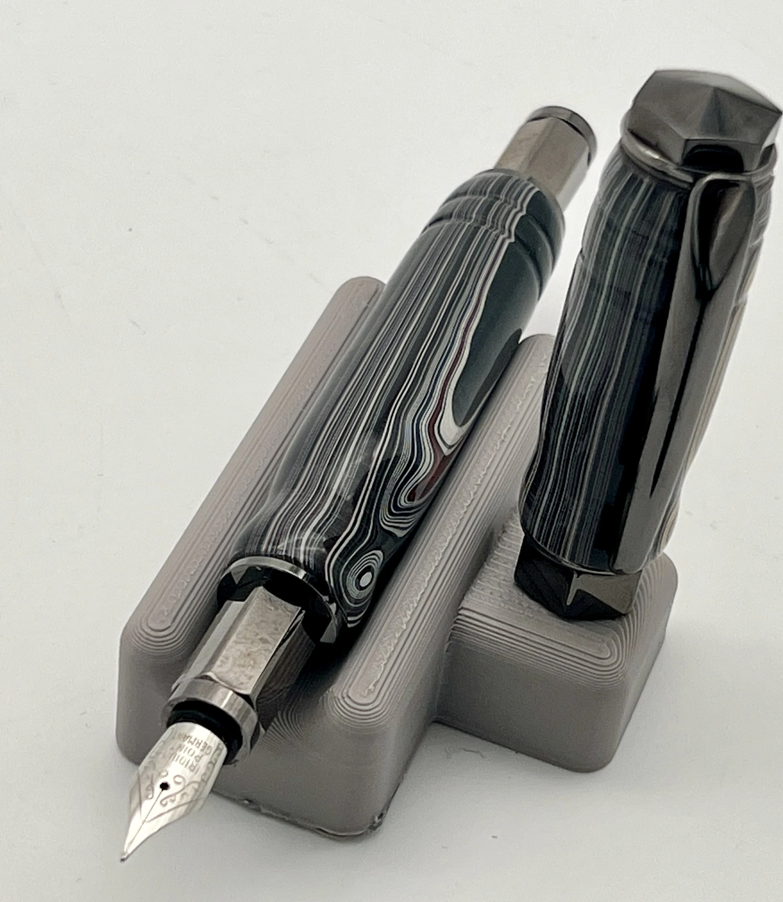 Fordite Elegance Fountain Pen