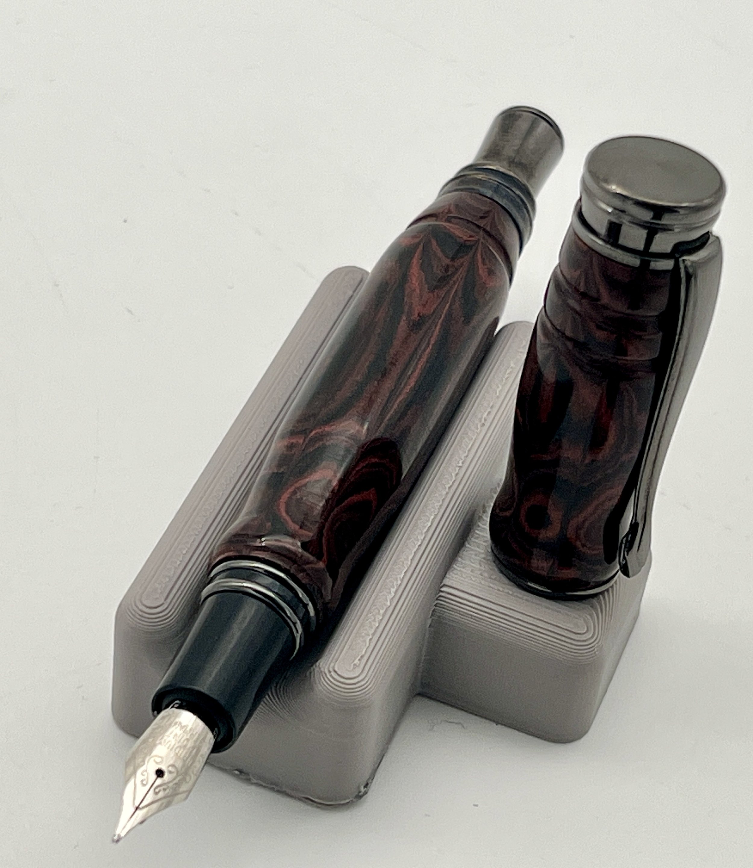 Red & Black Ebonite Executive Fountain Pen