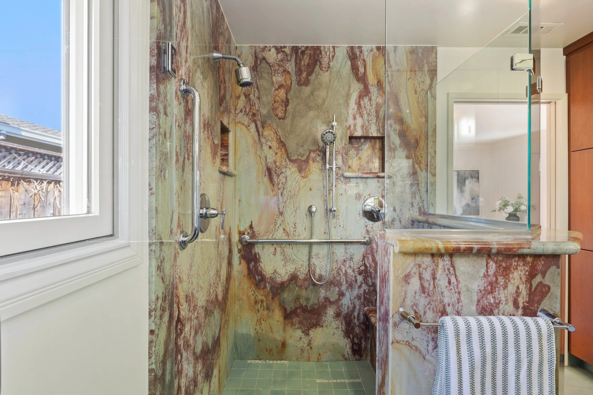 22-Hawthorne_Matt_Anello-23-MLS.jpg