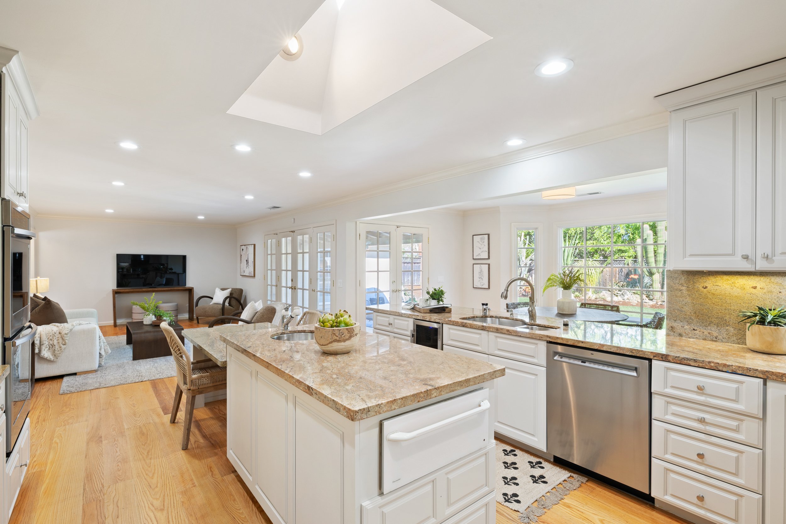 10-Hawthorne_Matt_Anello-11-MLS.jpg