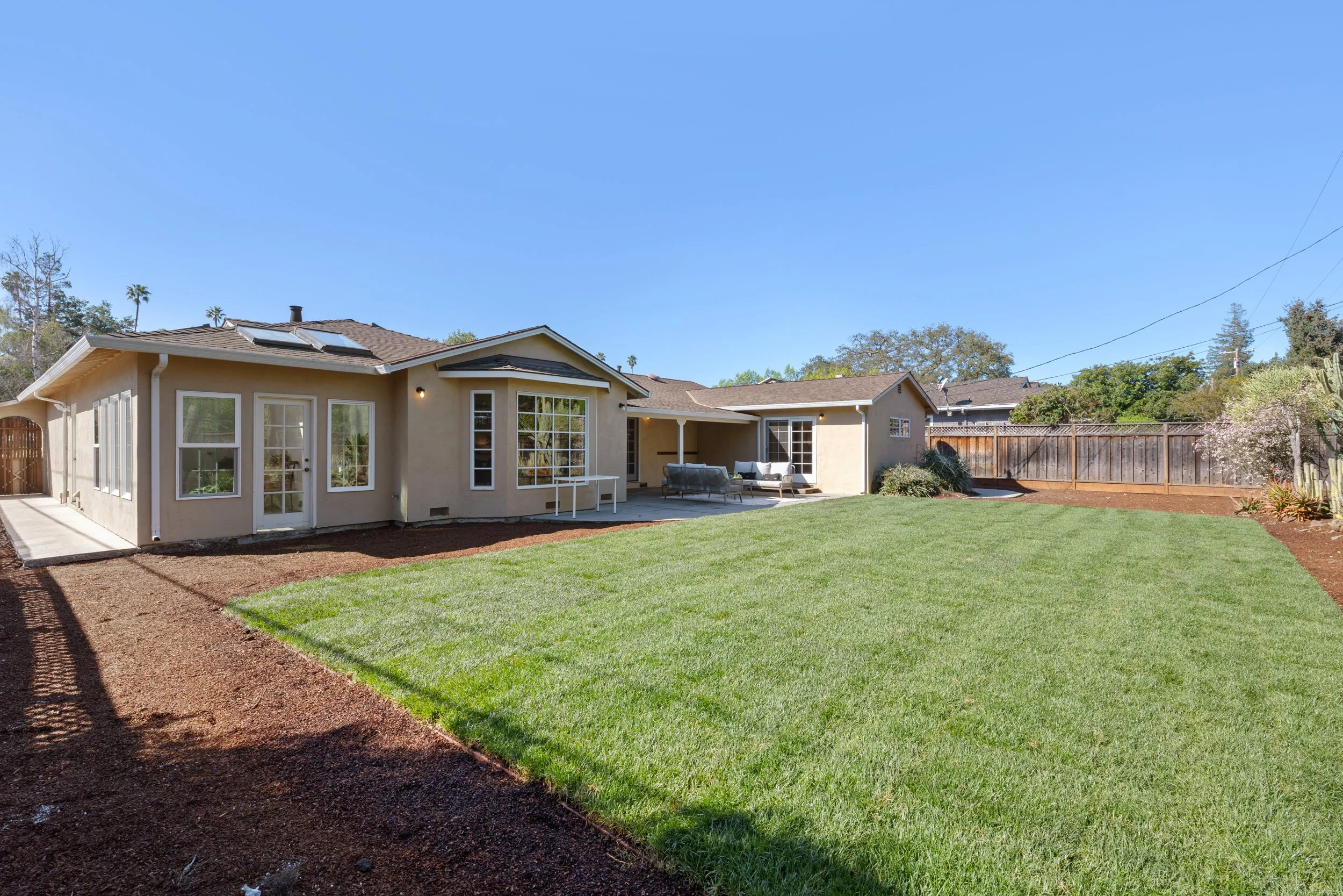 25-Hawthorne_Matt_Anello-26-MLS.jpg