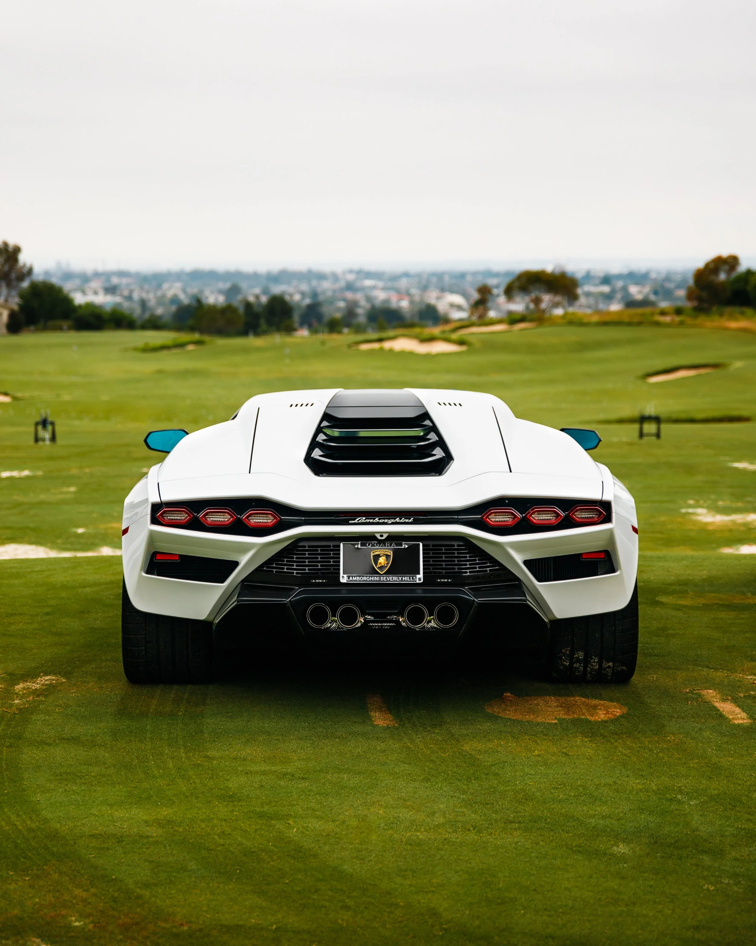 sbac ogara white countach.jpg