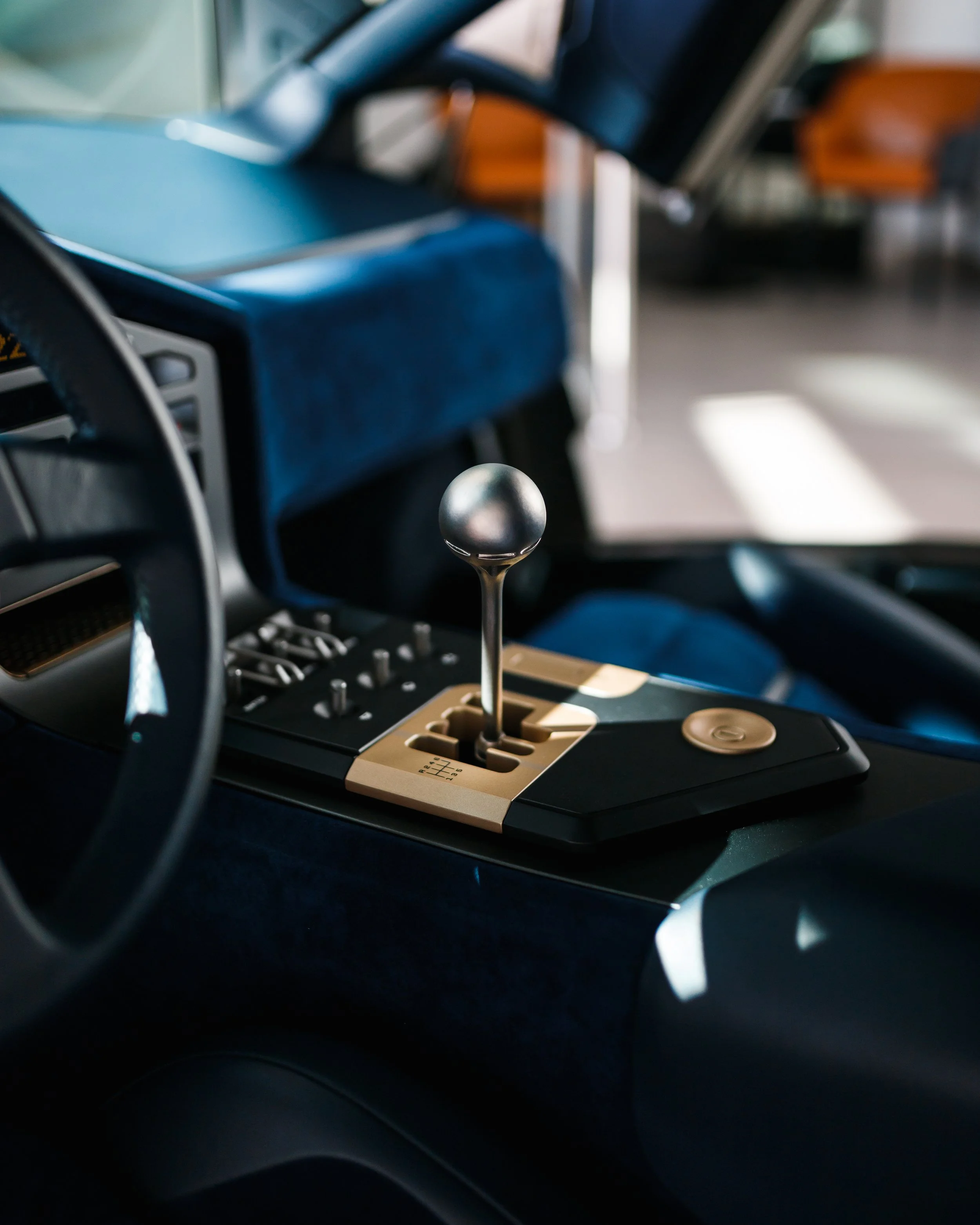 lbnb Diablo Restomod shifter.jpg