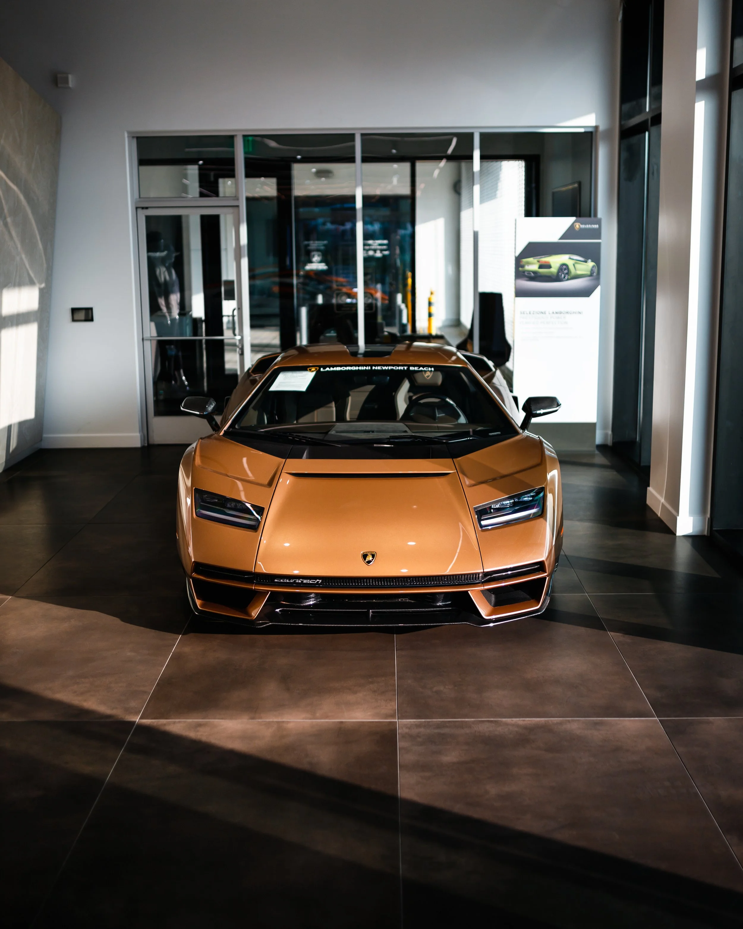 bronze countach front shot lambo newport2.jpg